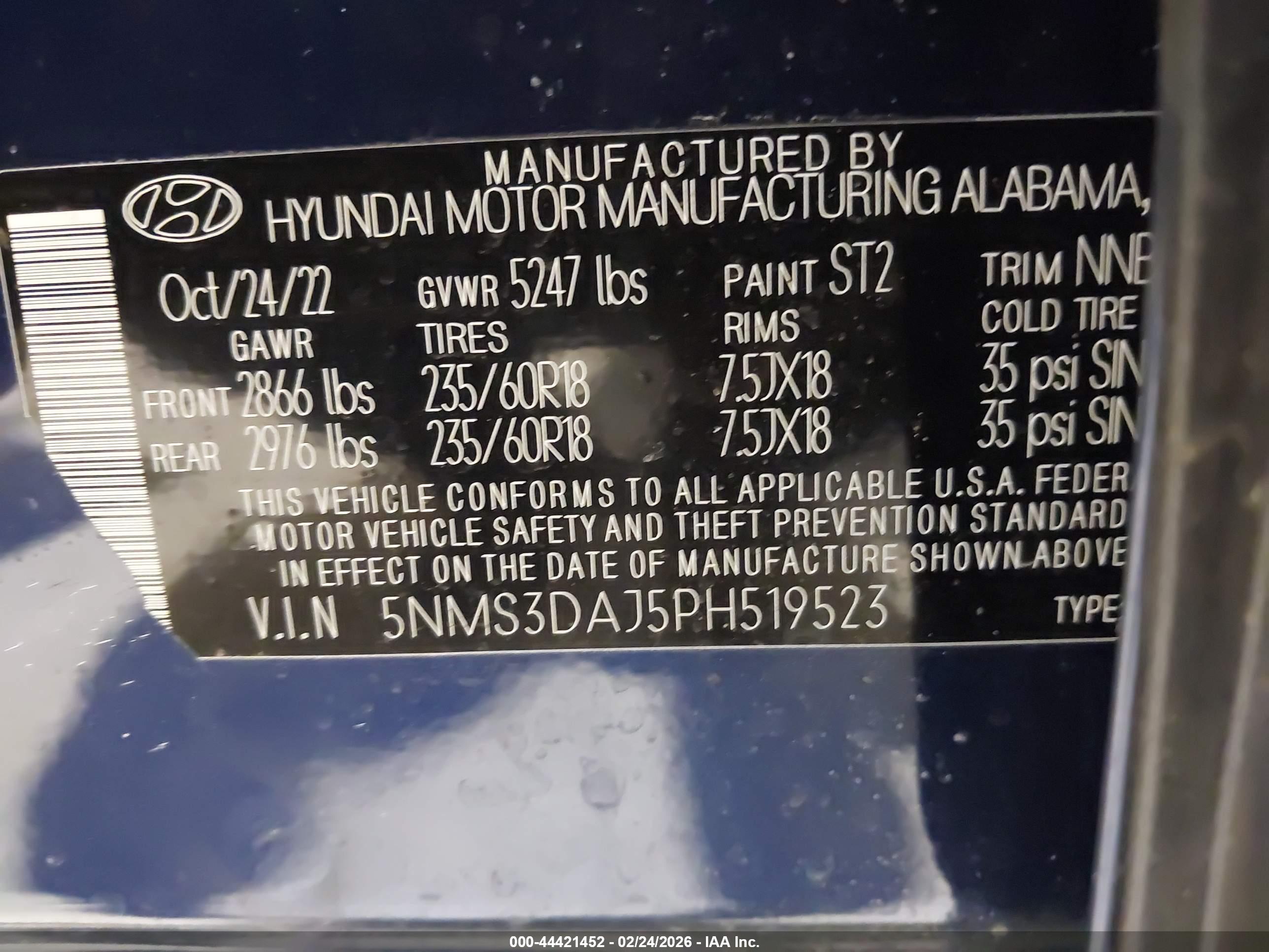 HYUNDAI SANTA image 9