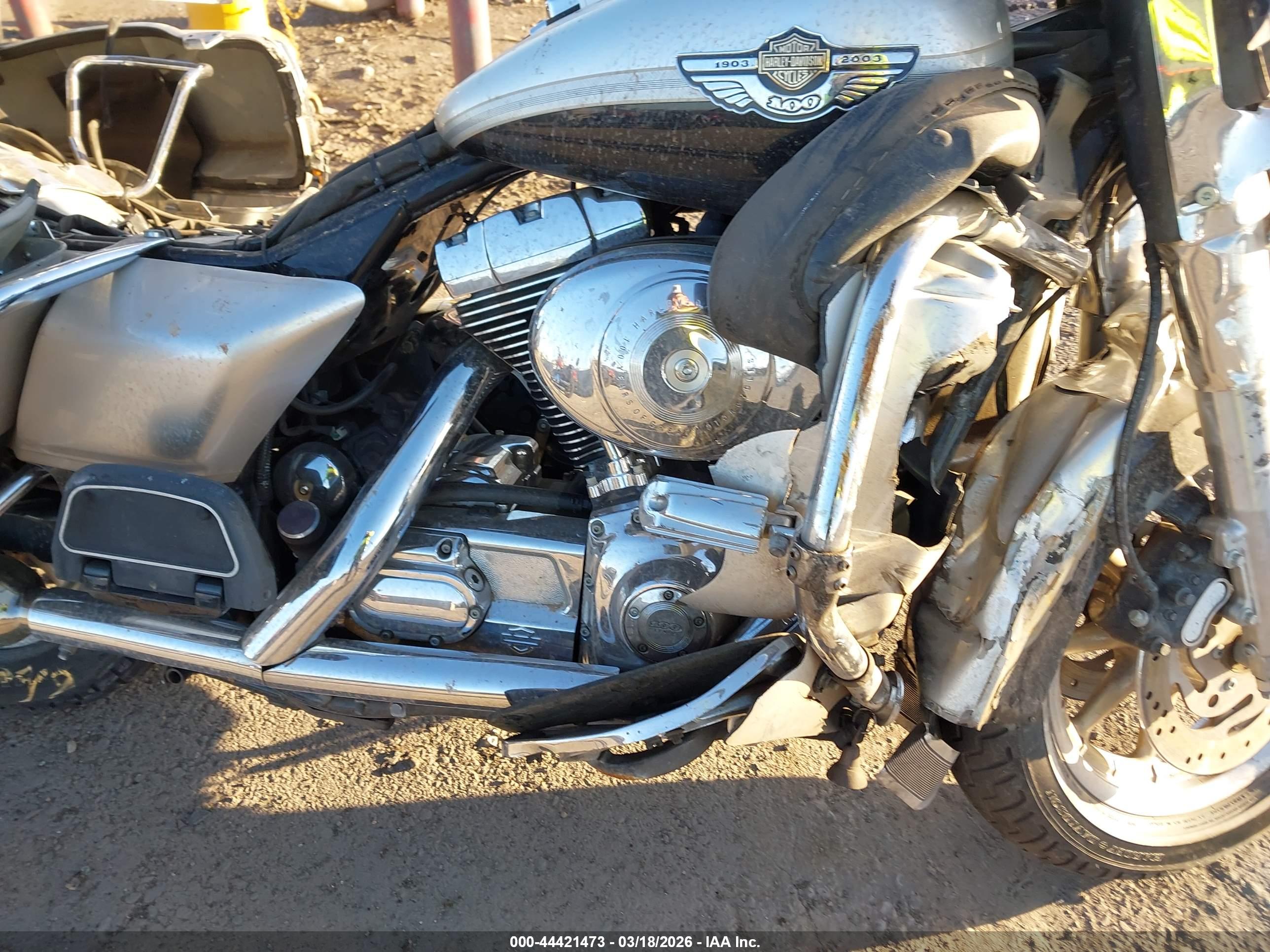 HARLEY-DAVIDSON FLHTCUI image 8