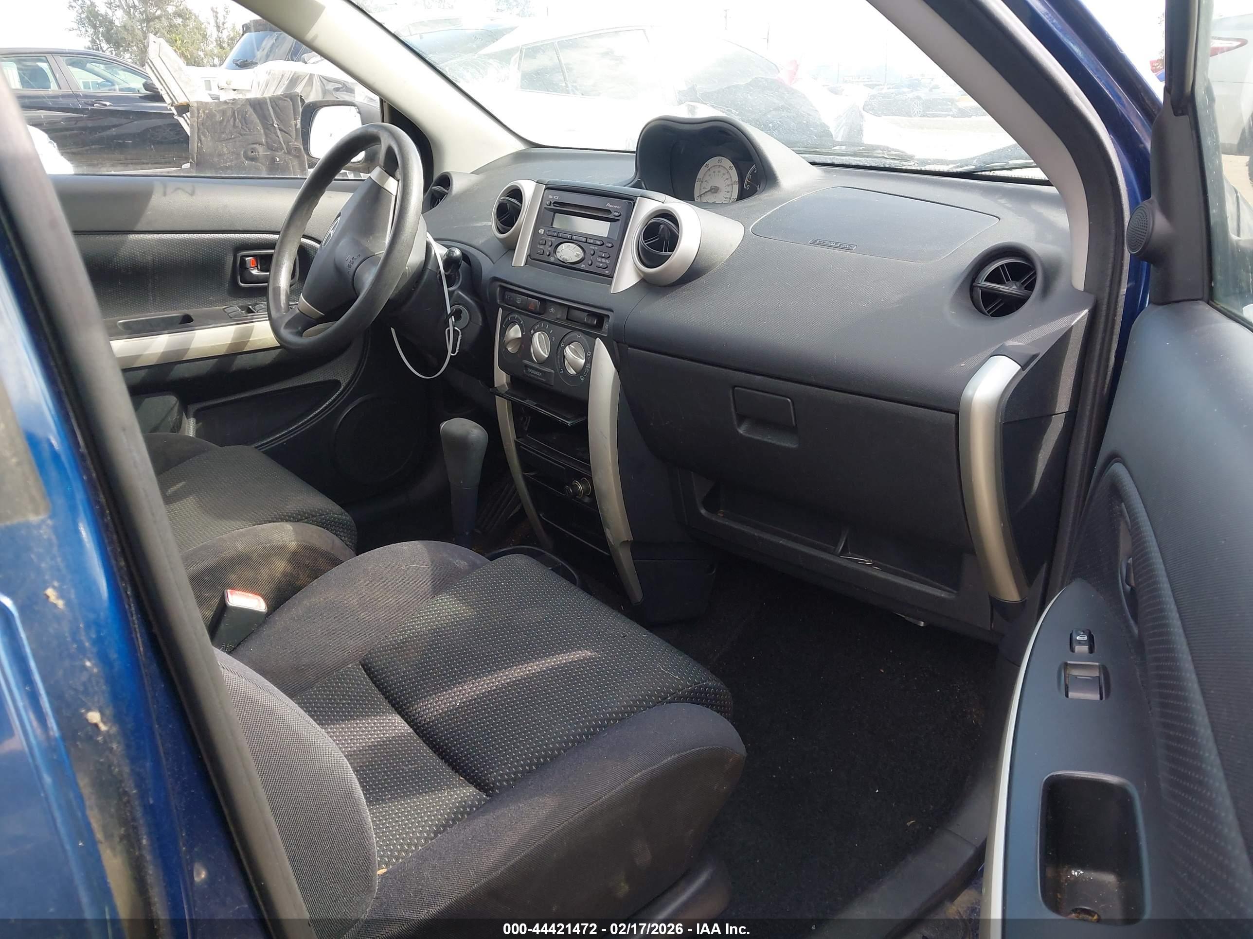 SCION XA image 5