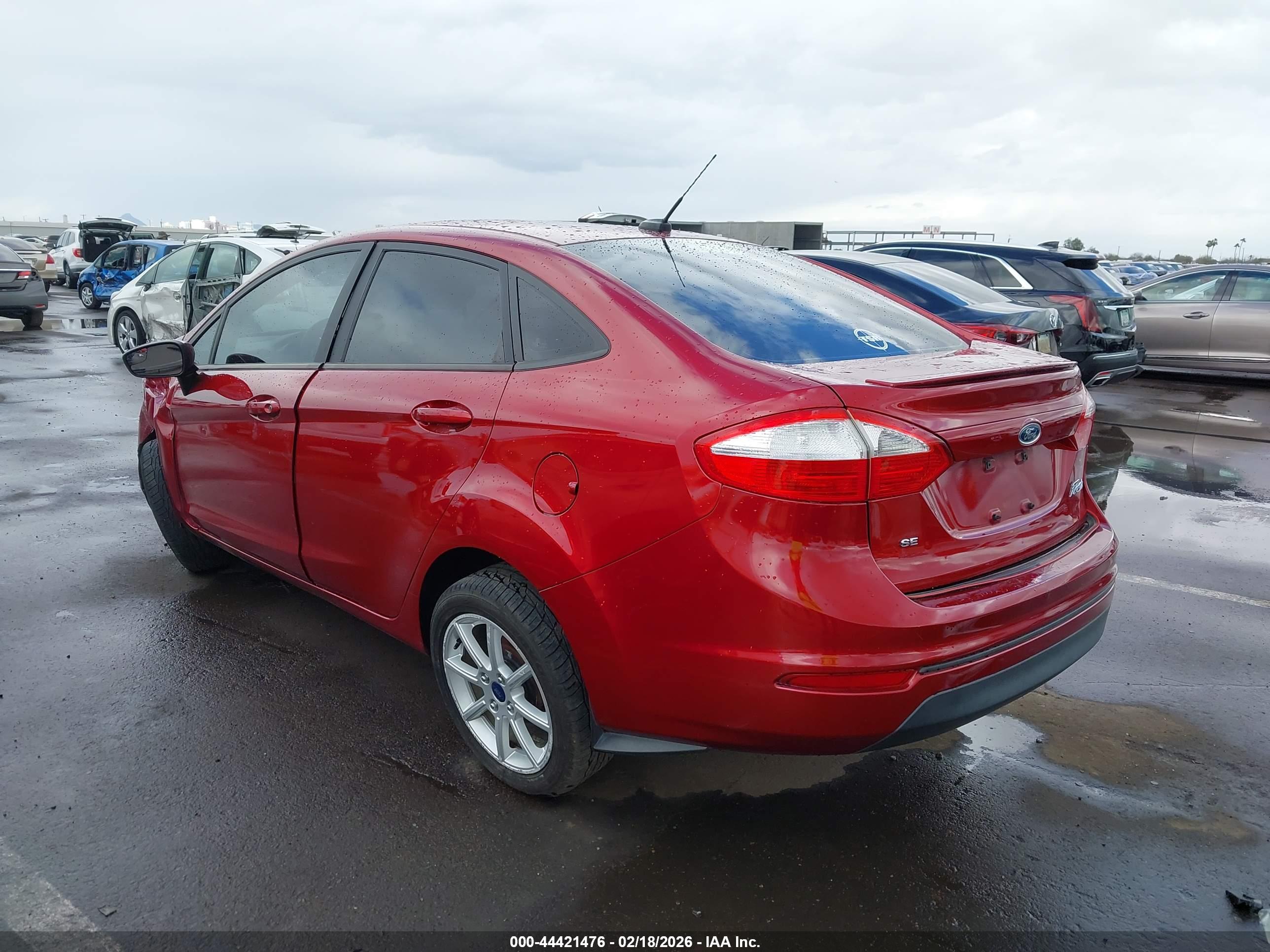 FORD FIESTA image 3
