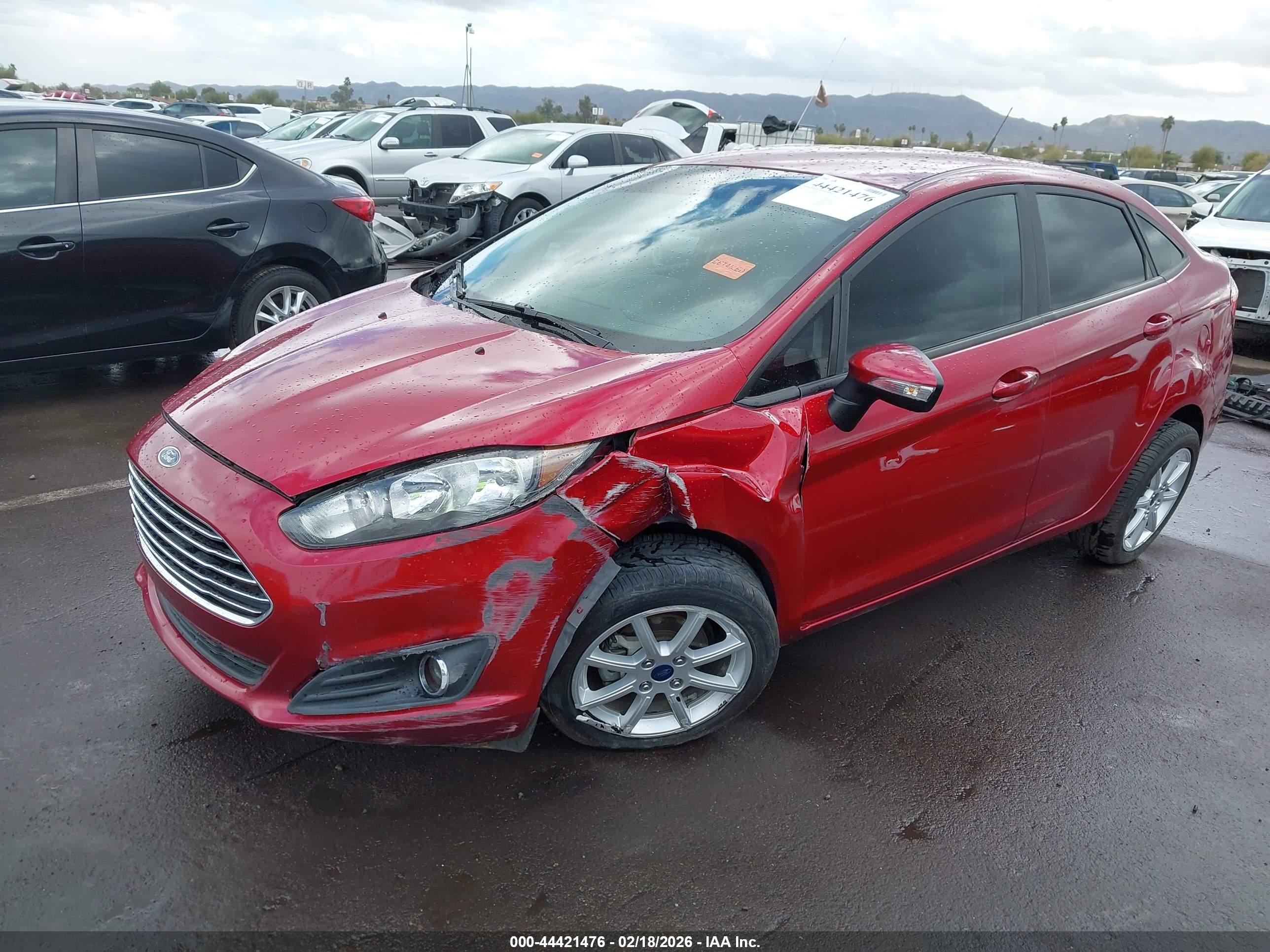 FORD FIESTA image 6
