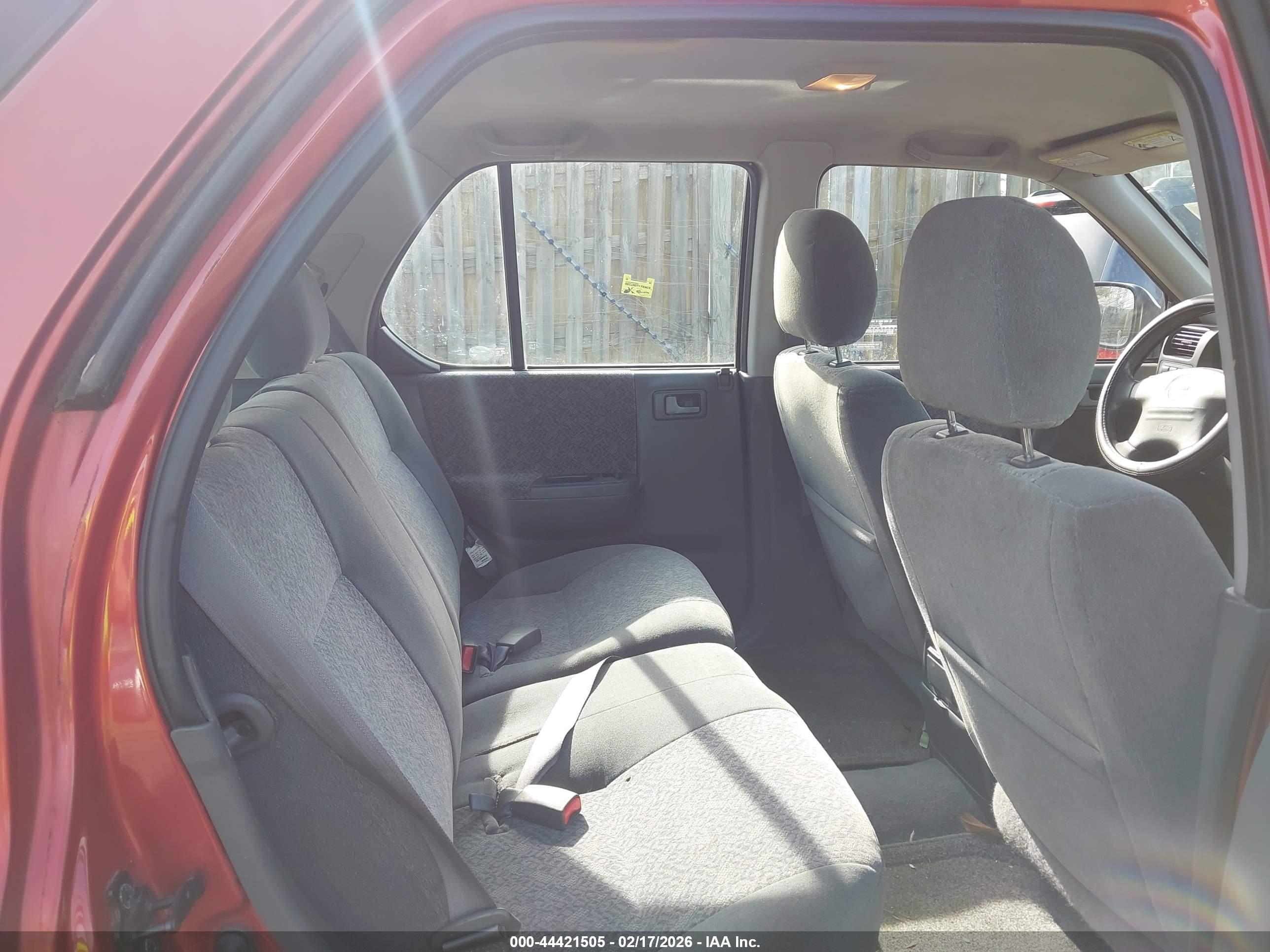 ISUZU RODEO image 8