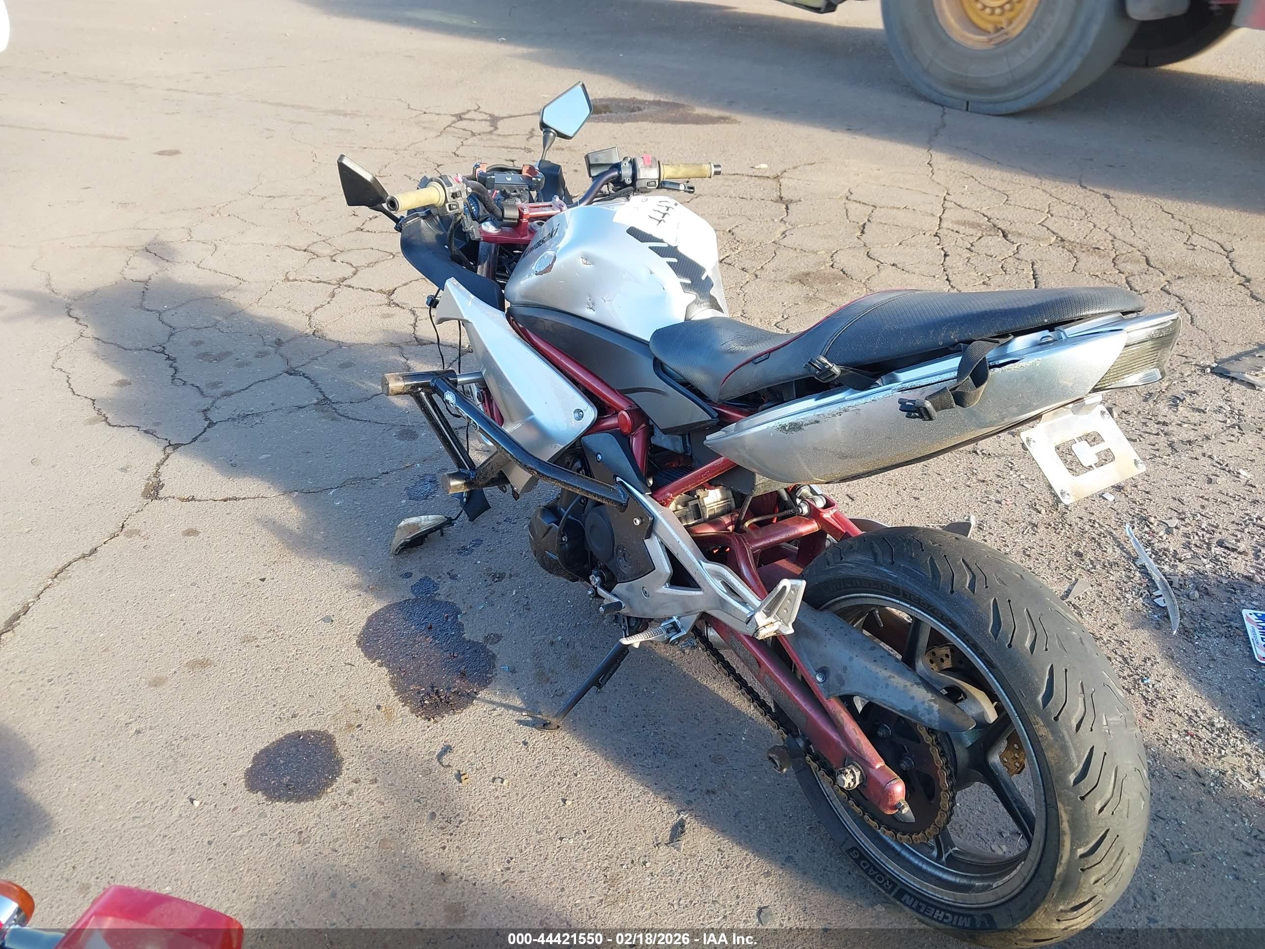 KAWASAKI EX650 image 3