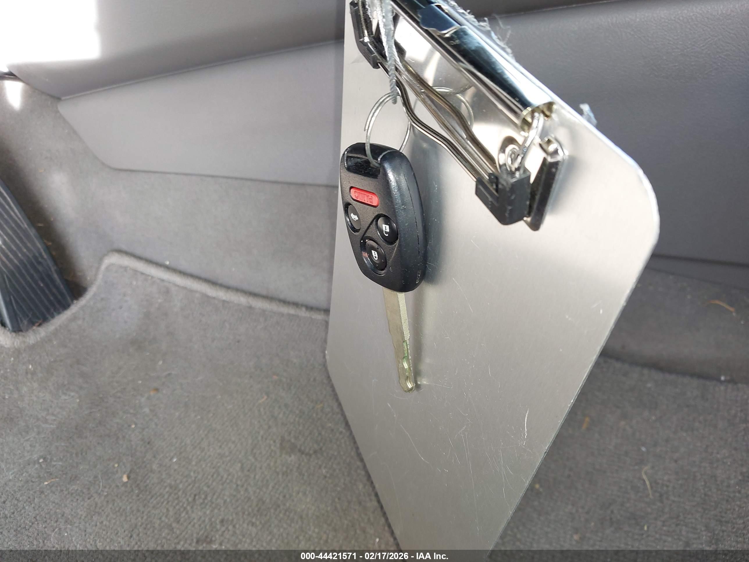 HONDA CIVIC image 11