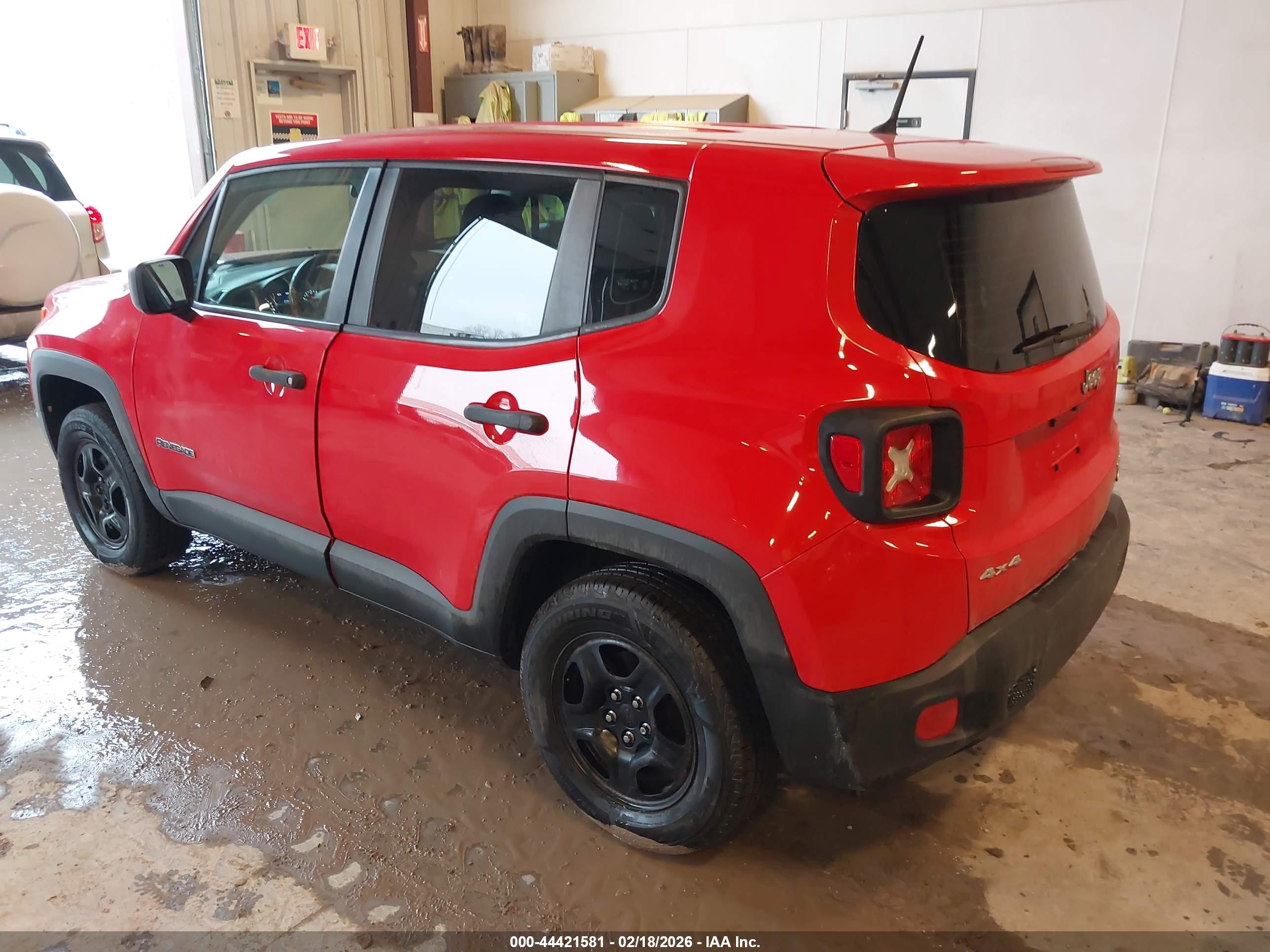 JEEP RENEGADE image 3