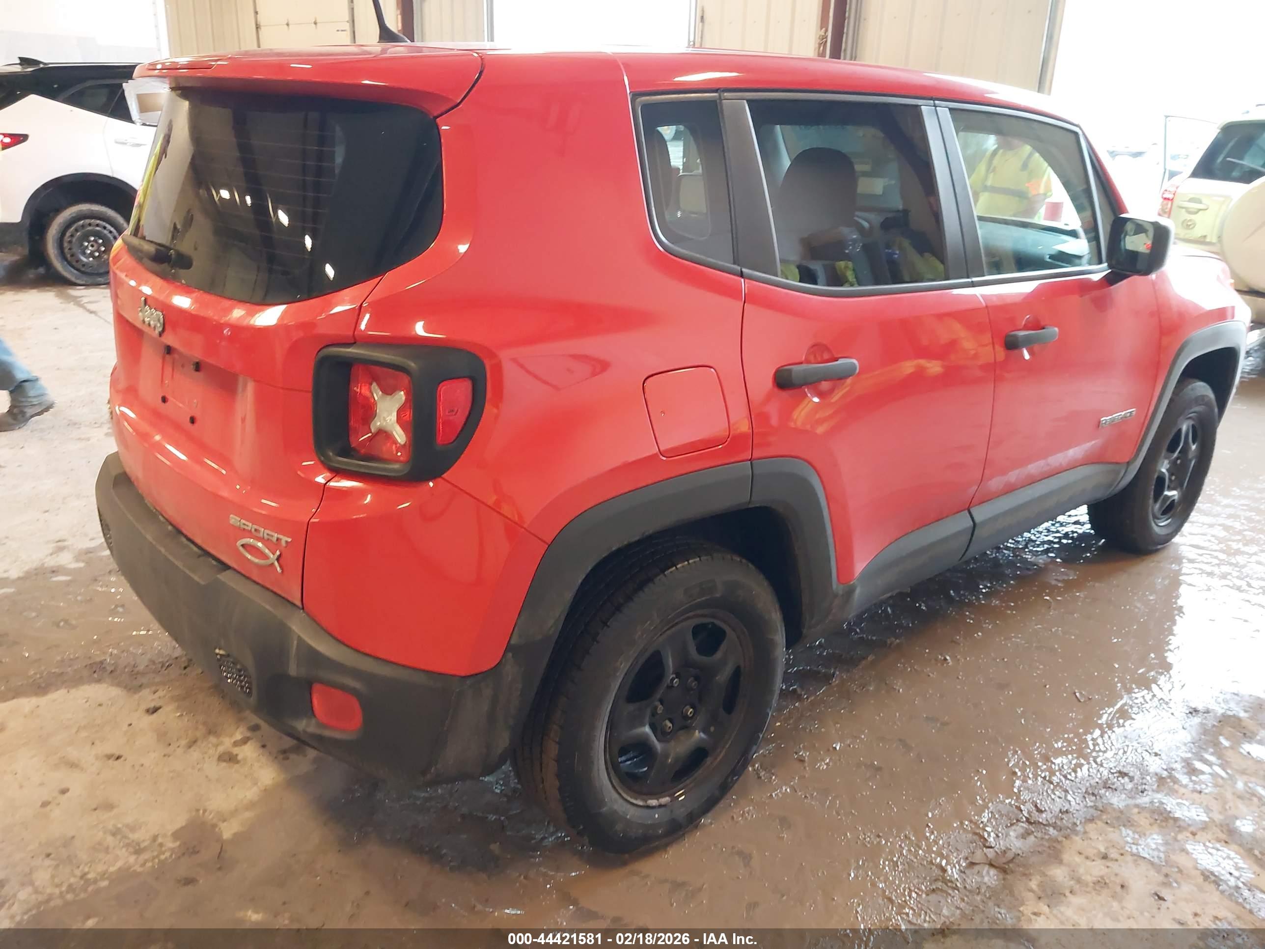 JEEP RENEGADE image 4