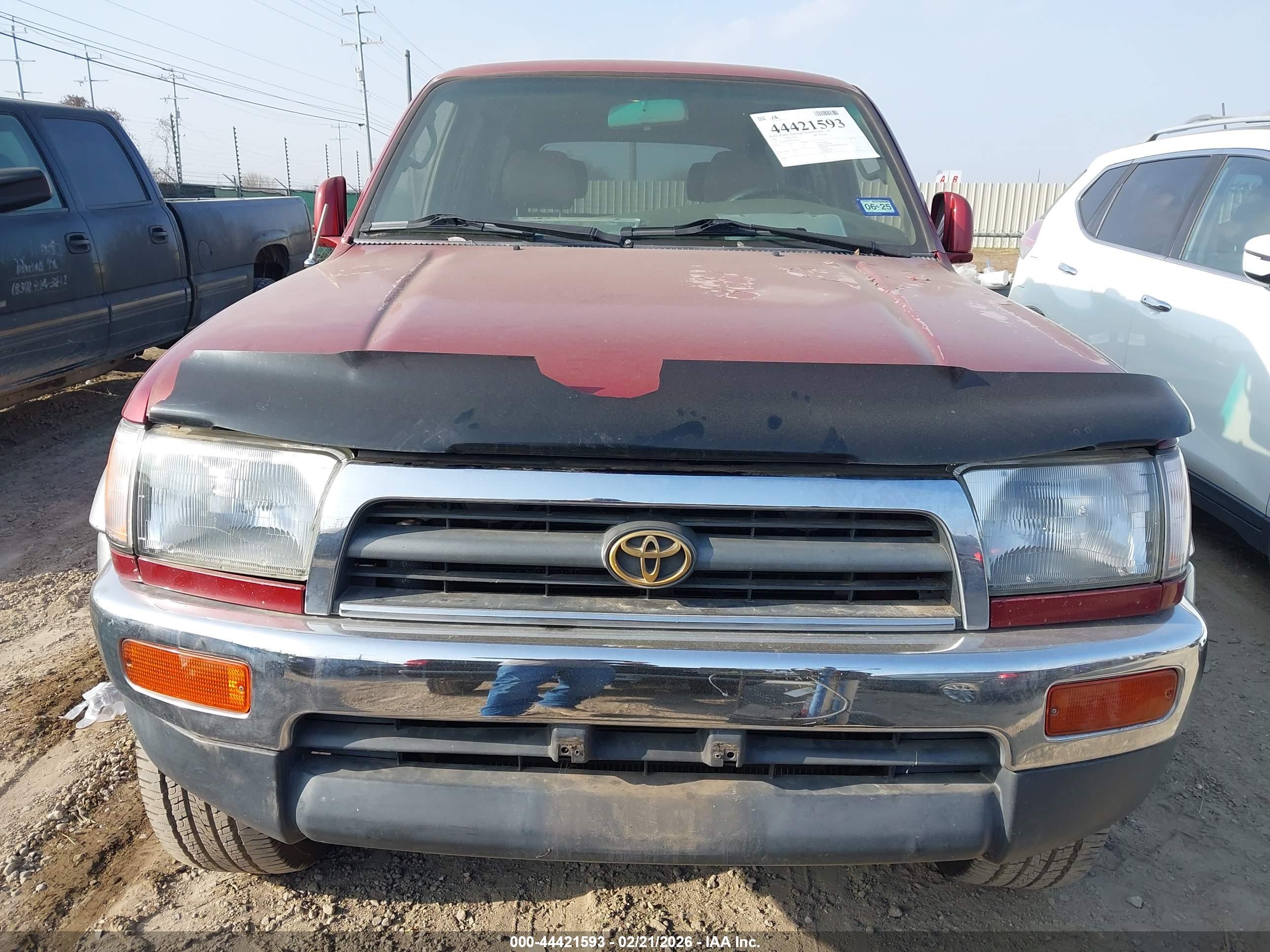 TOYOTA 4RUNNER image 6