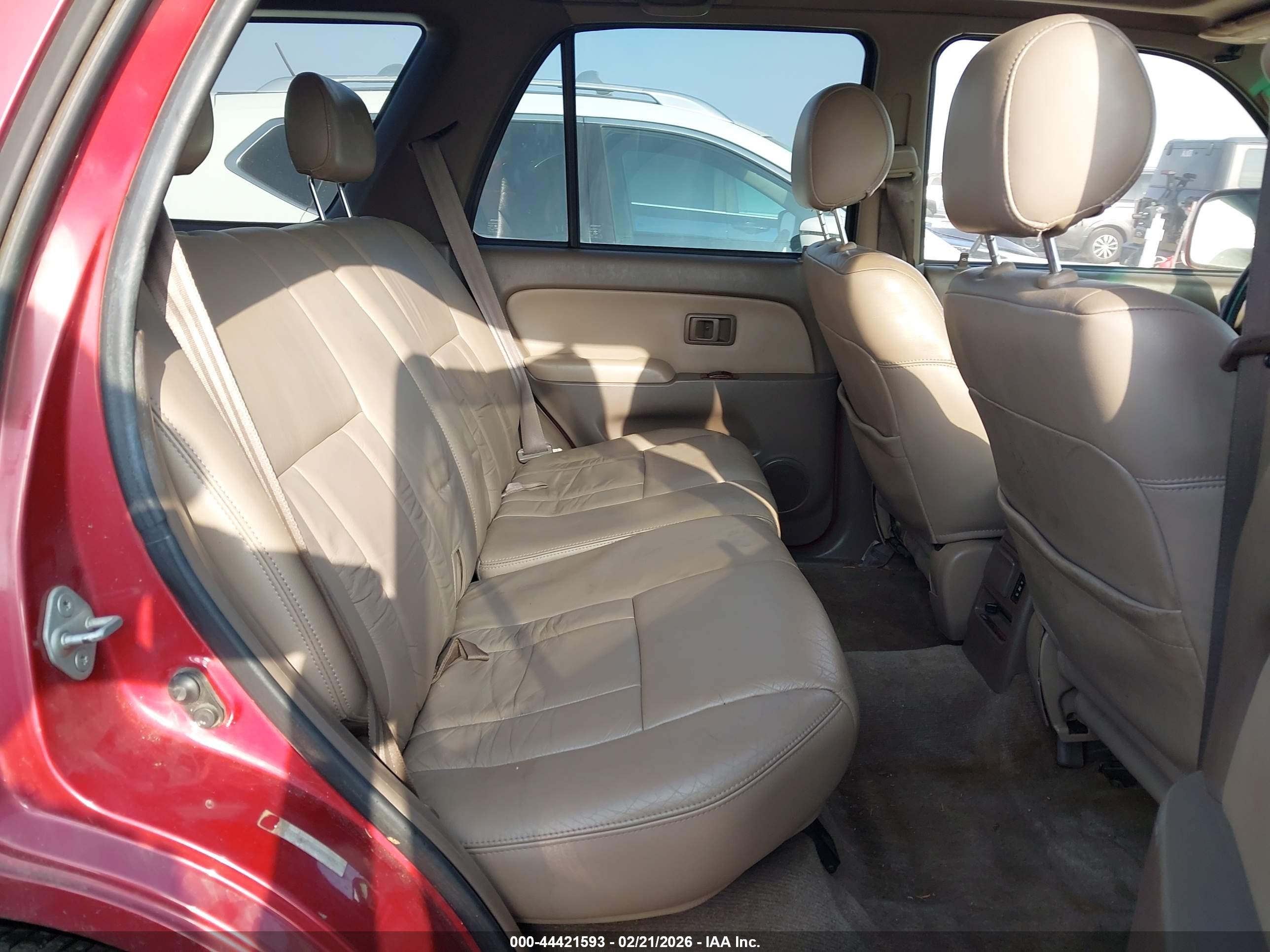 TOYOTA 4RUNNER image 8