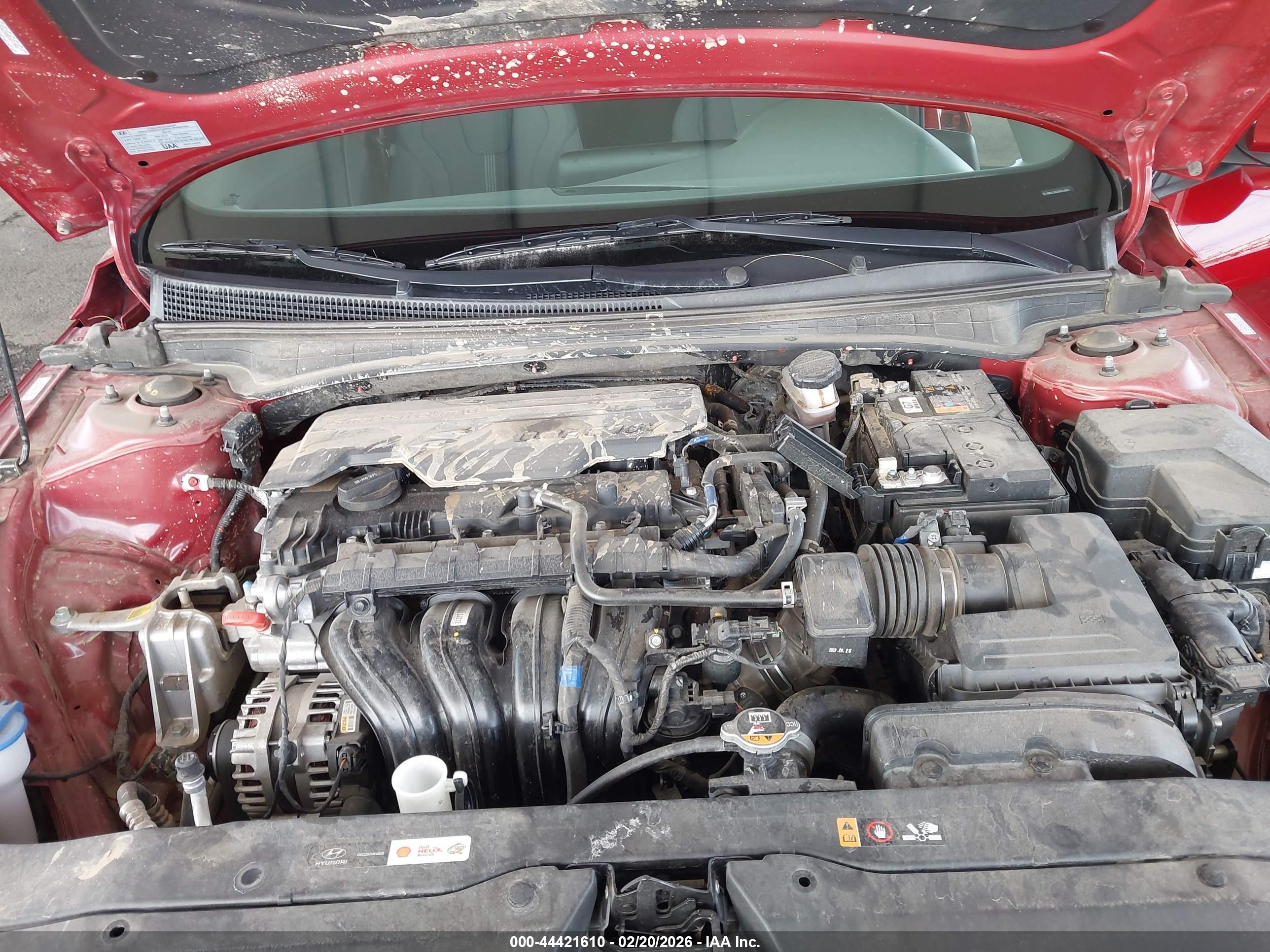 HYUNDAI ELANTRA image 10