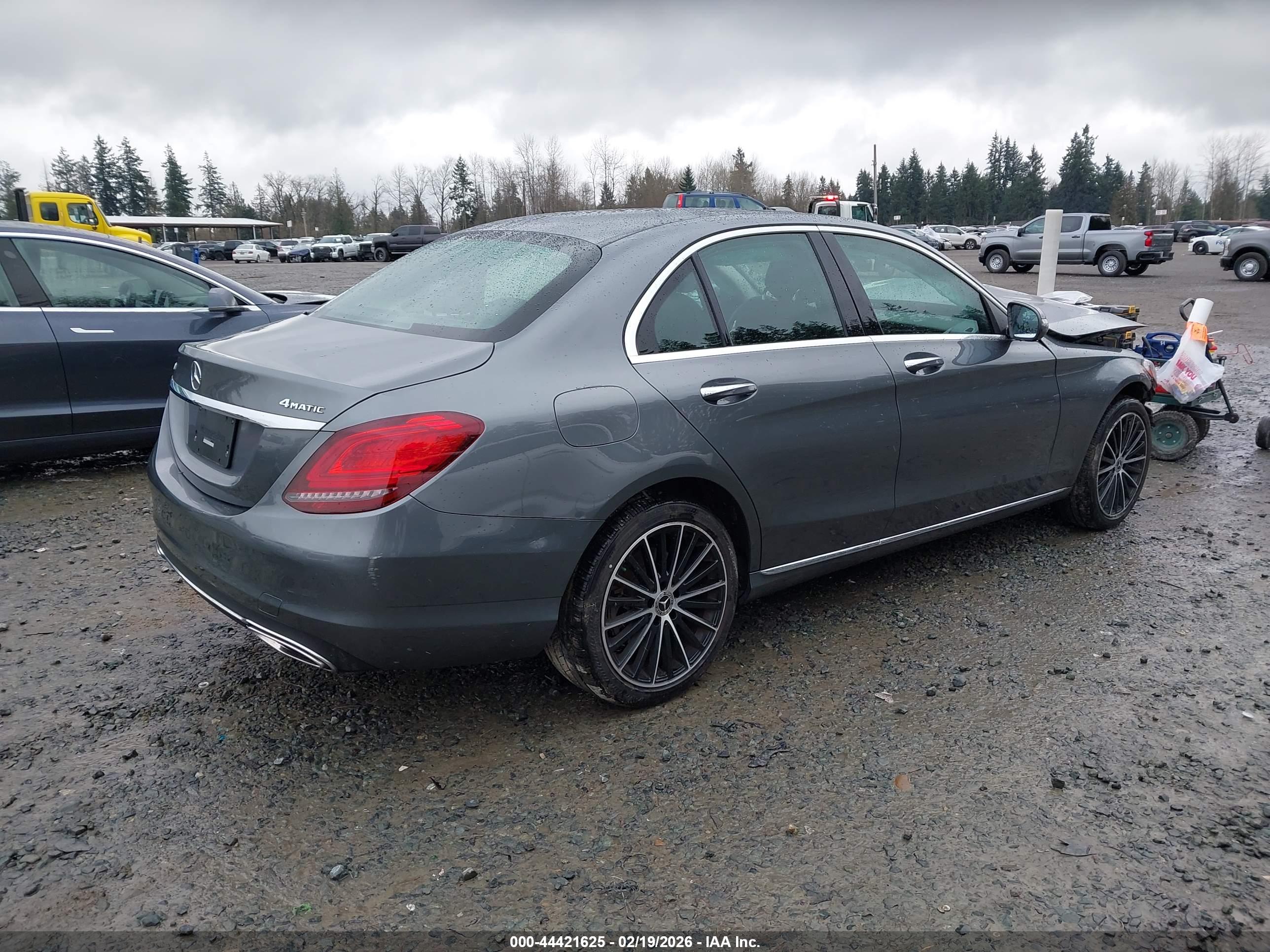 MERCEDES-BENZ C image 4
