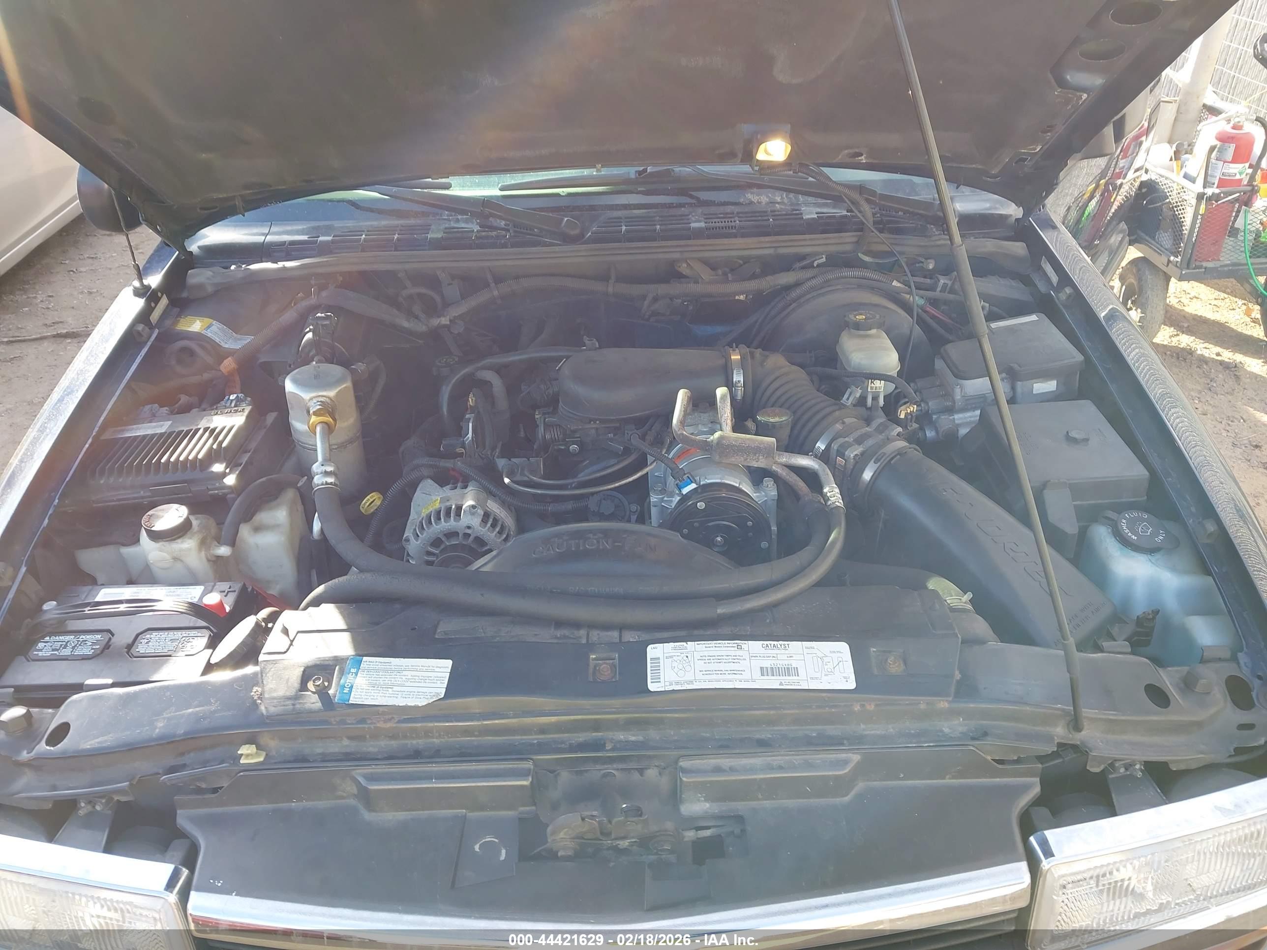 CHEVROLET BLAZER image 10