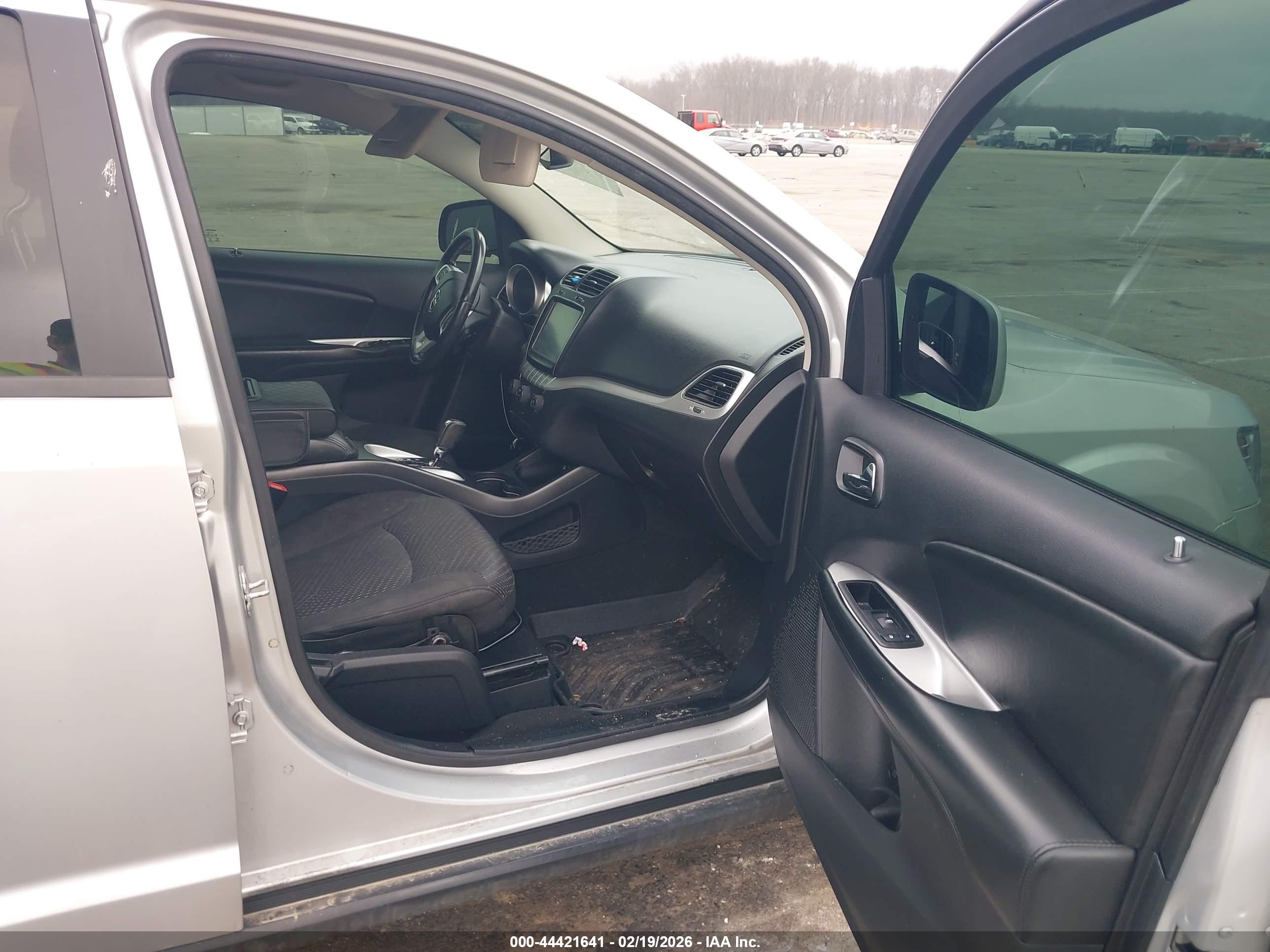 DODGE JOURNEY image 5