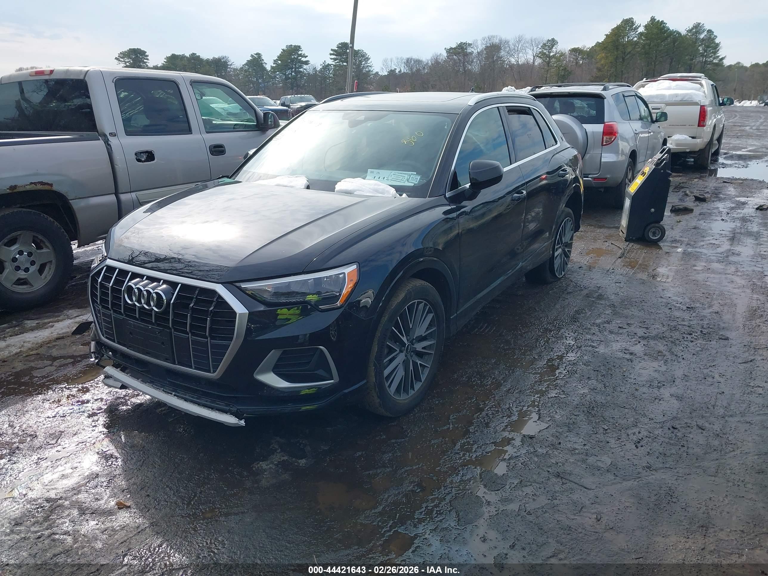 AUDI Q3 image 2