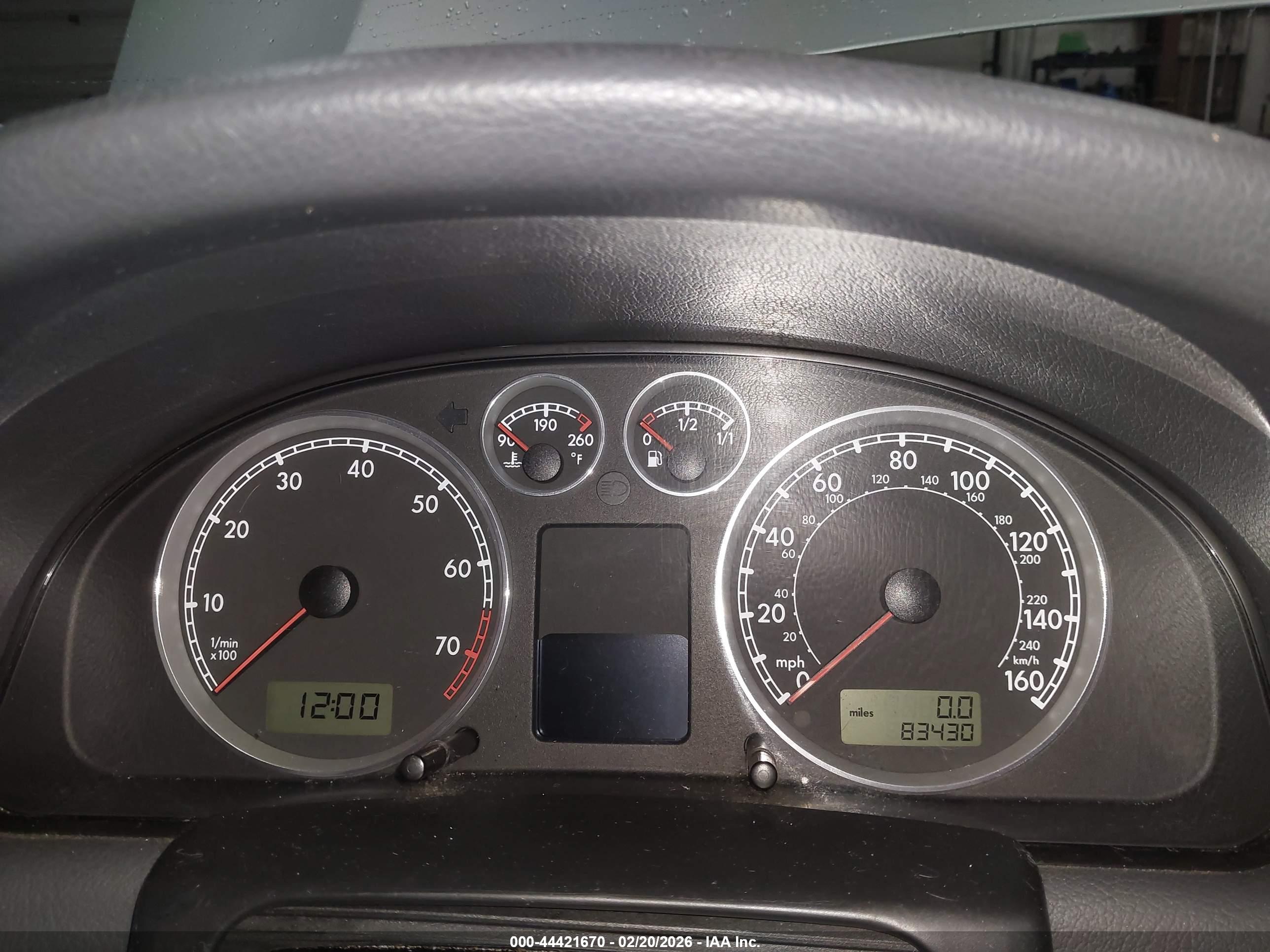 VOLKSWAGEN PASSAT image 7