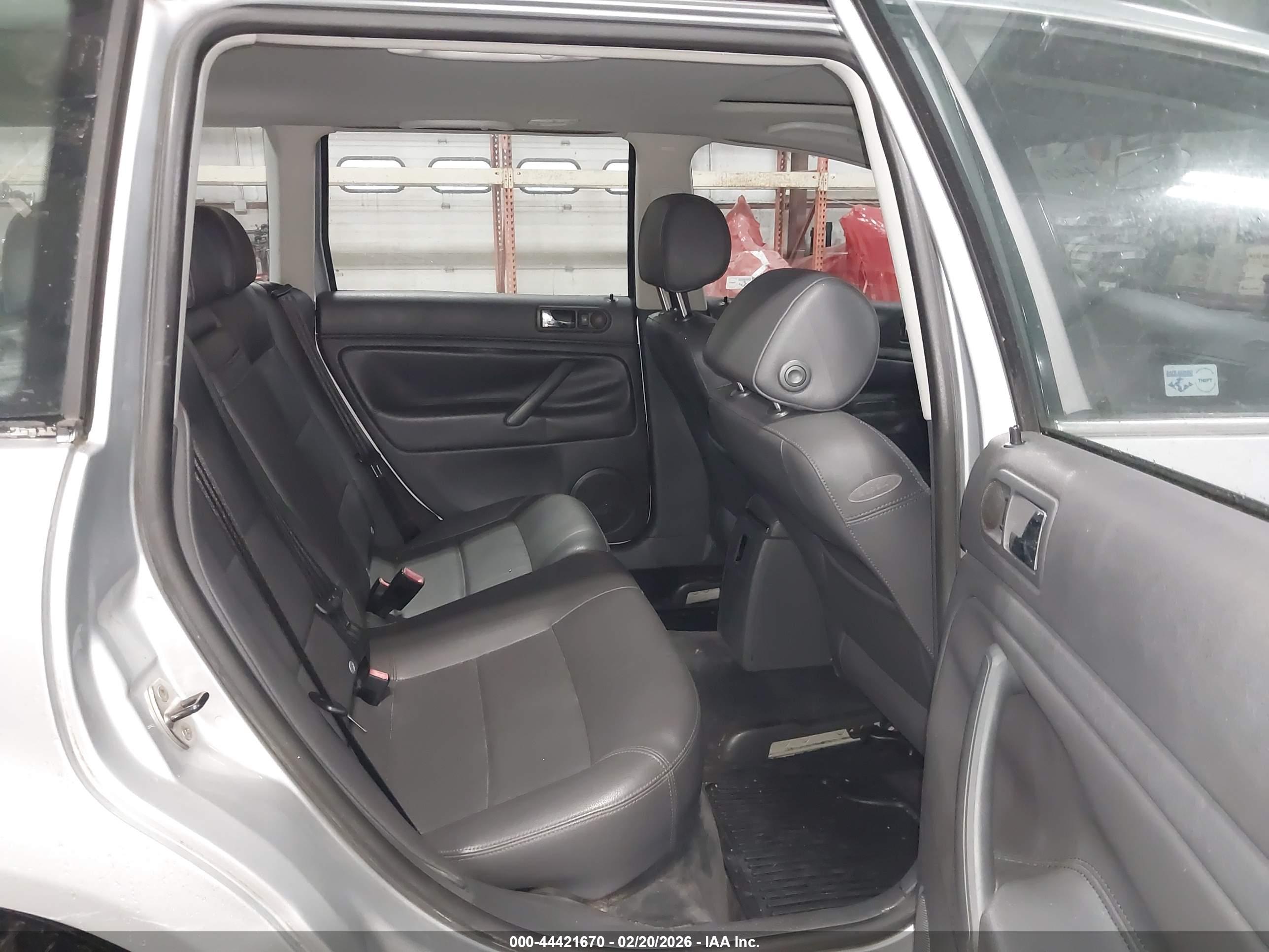 VOLKSWAGEN PASSAT image 8