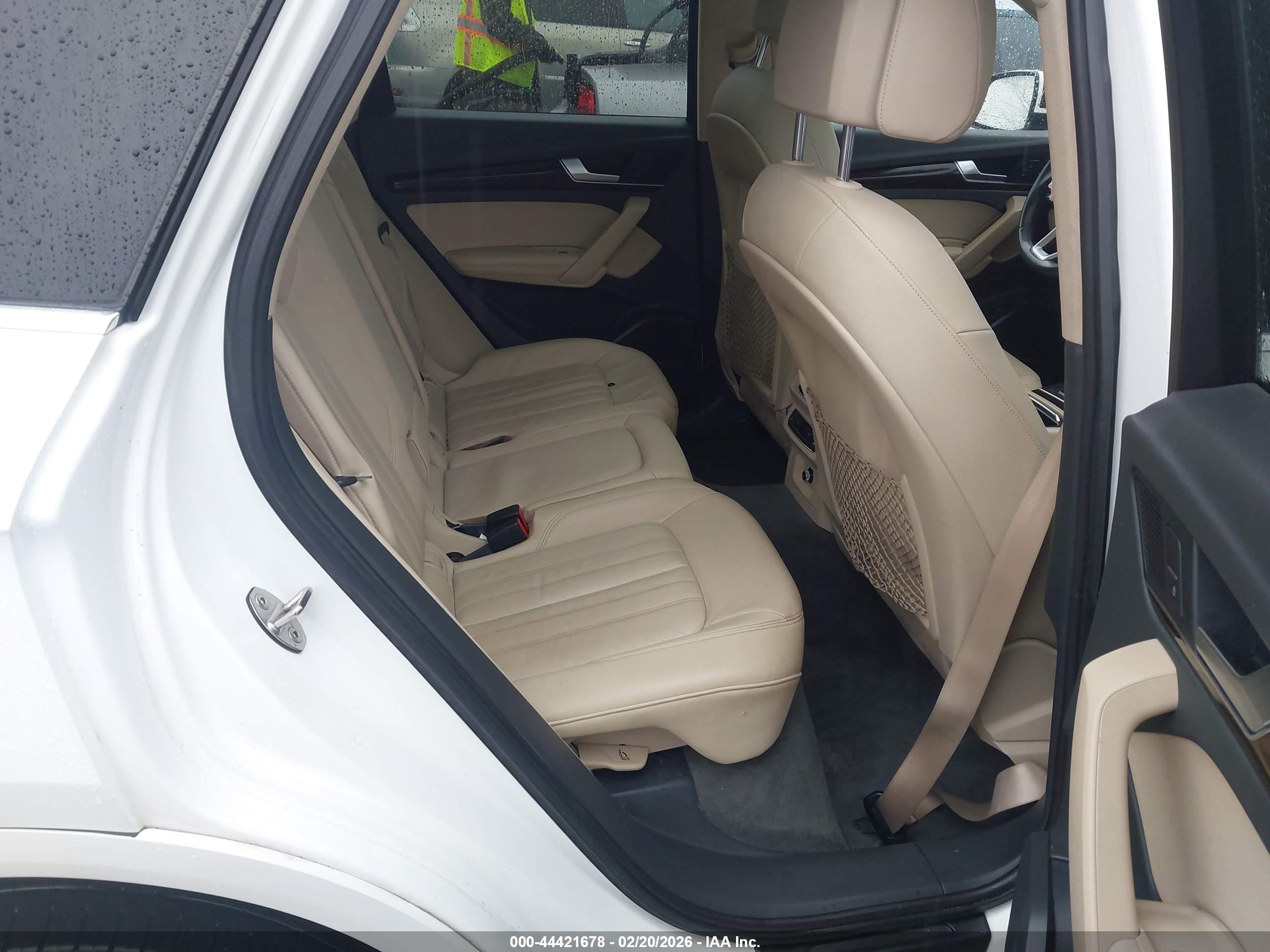 AUDI Q5 image 8