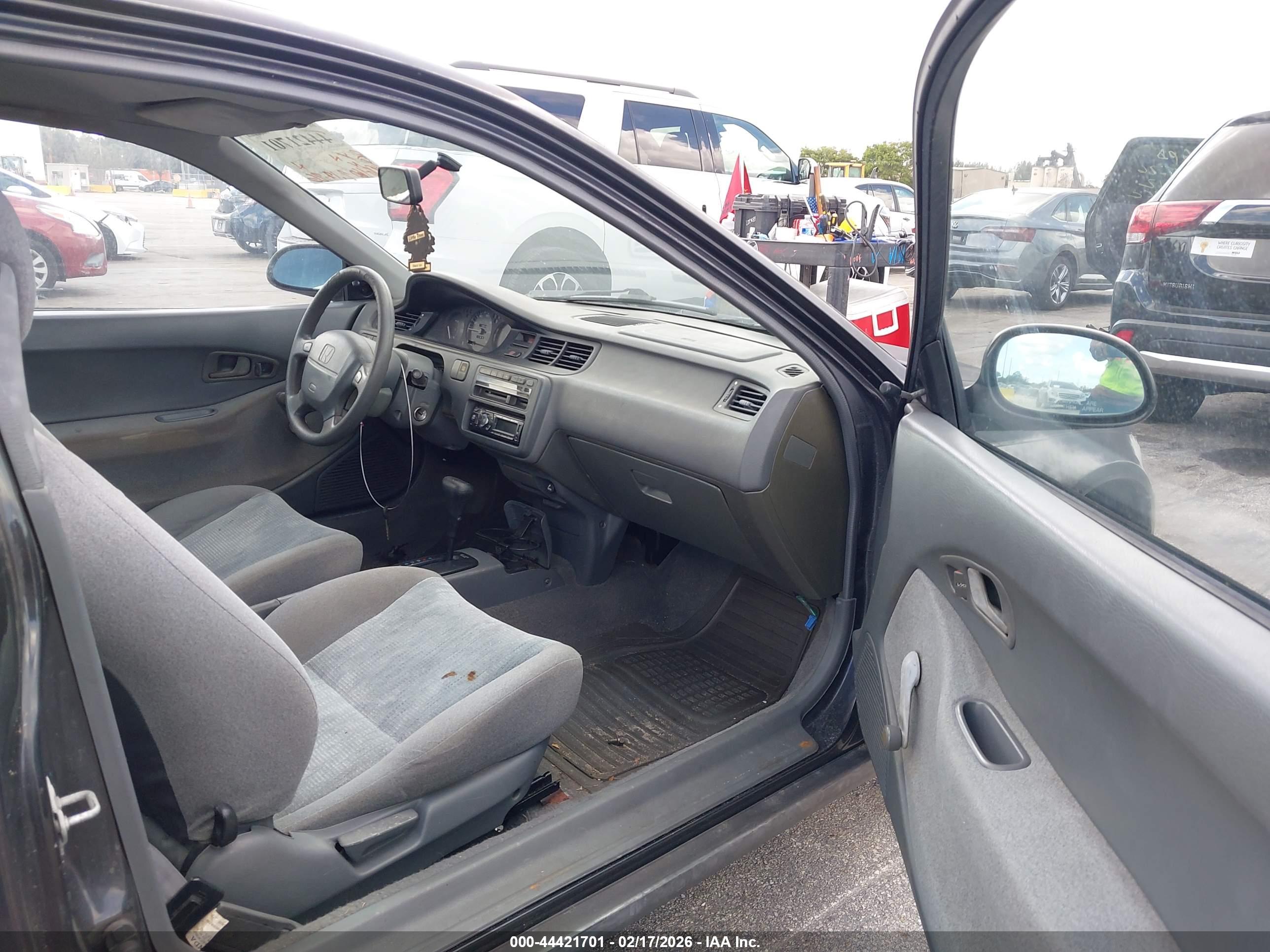 HONDA CIVIC image 5