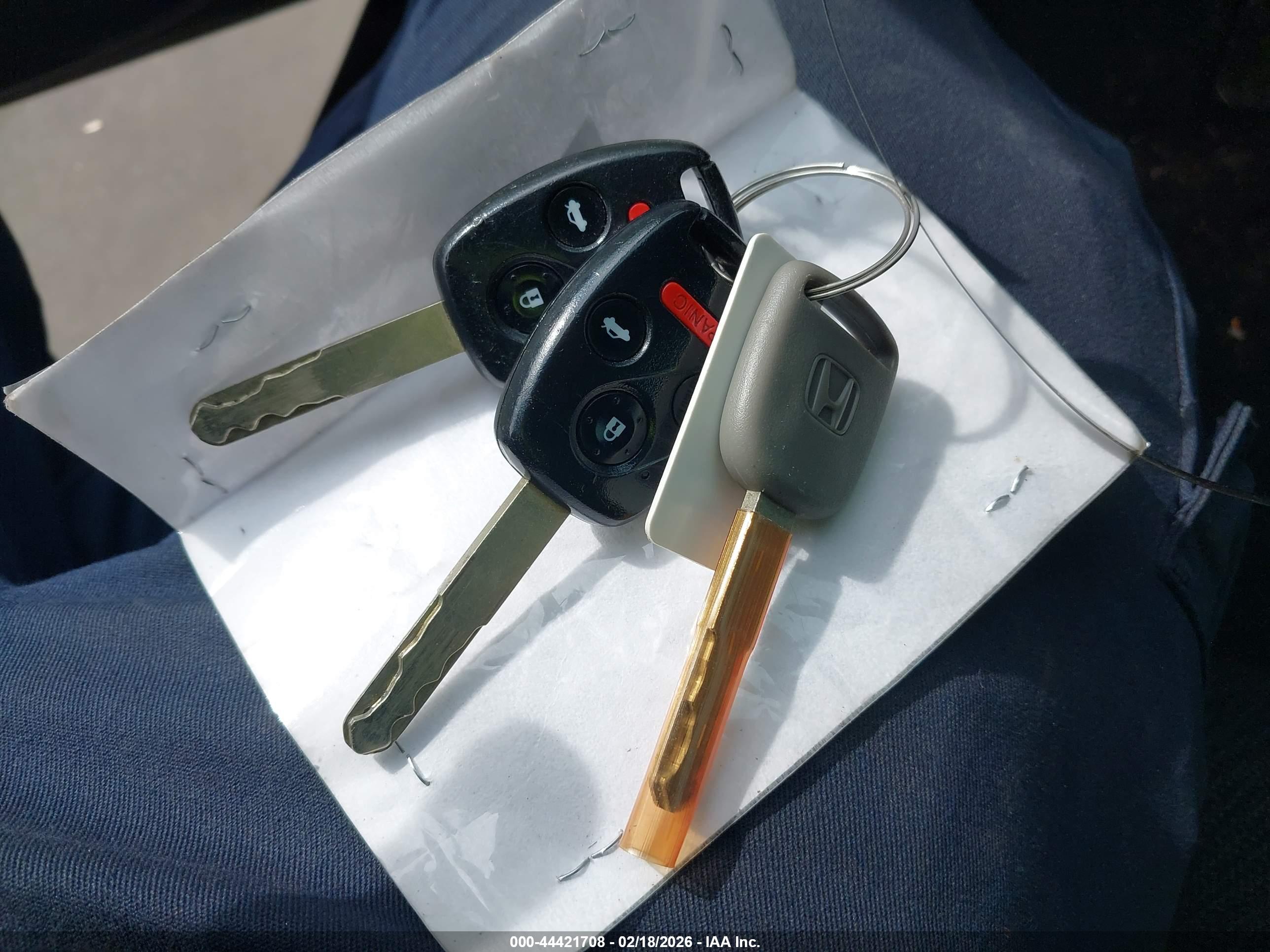 HONDA CIVIC image 11