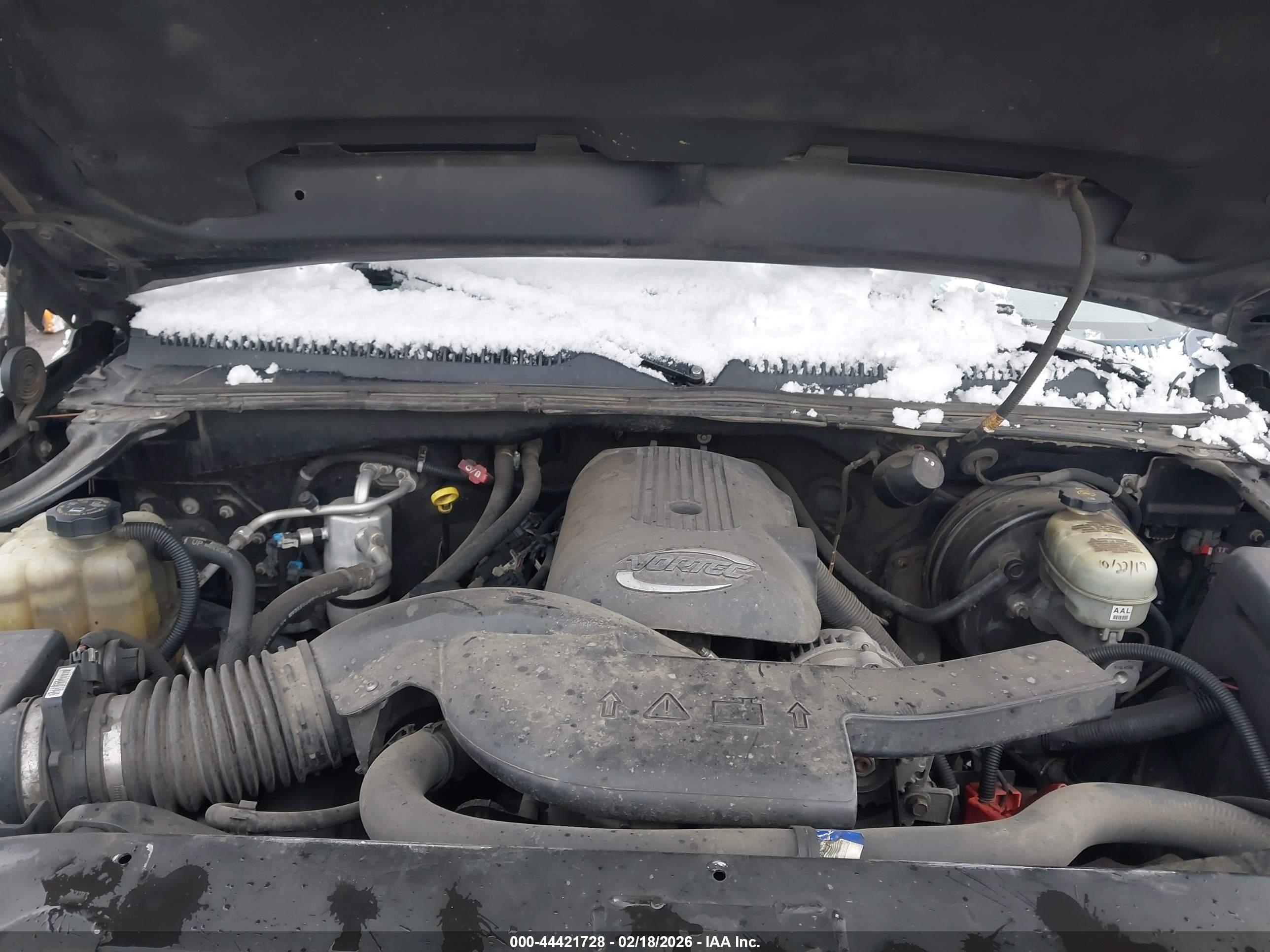 CHEVROLET SILVERADO image 10
