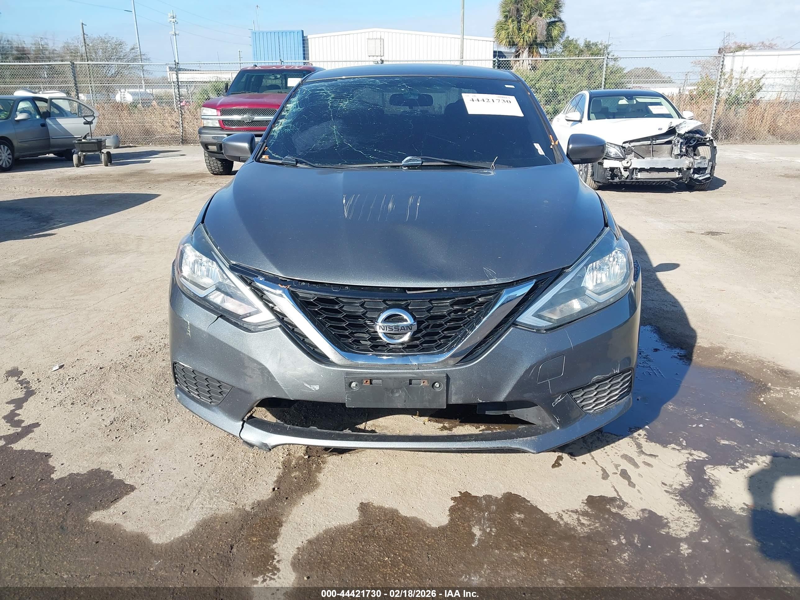 NISSAN SENTRA image 6
