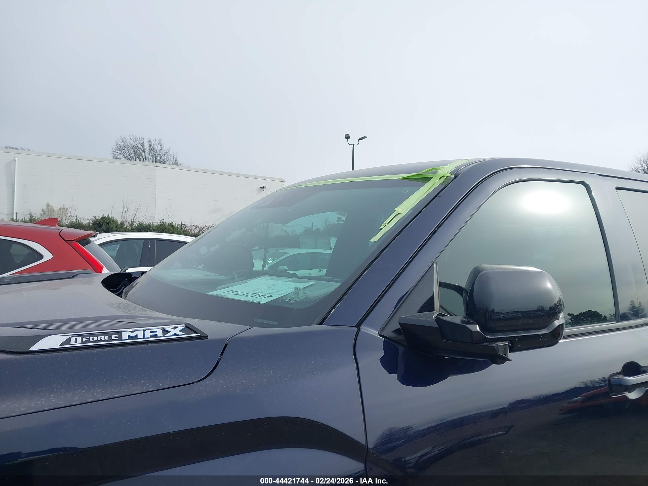 TOYOTA TUNDRA image 6