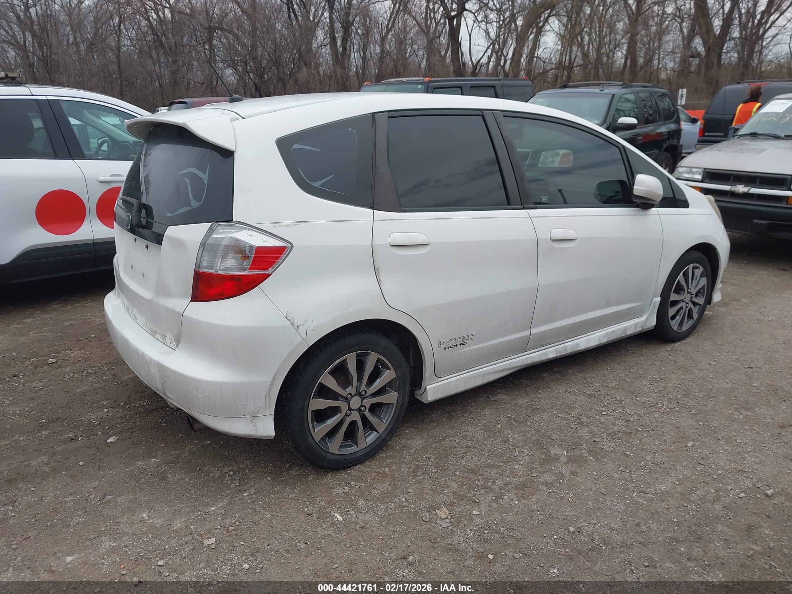 HONDA FIT image 4