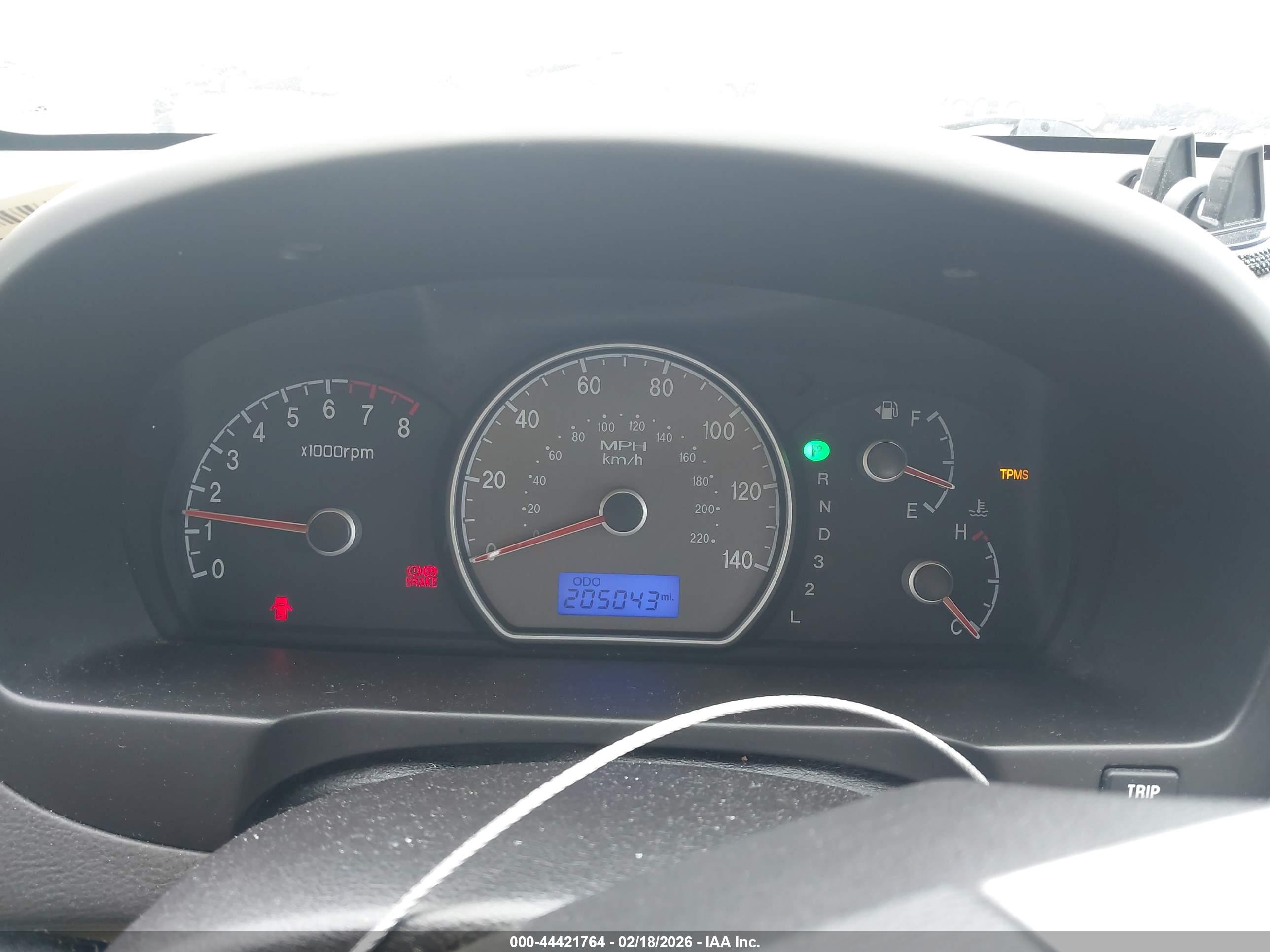 HYUNDAI ELANTRA image 7