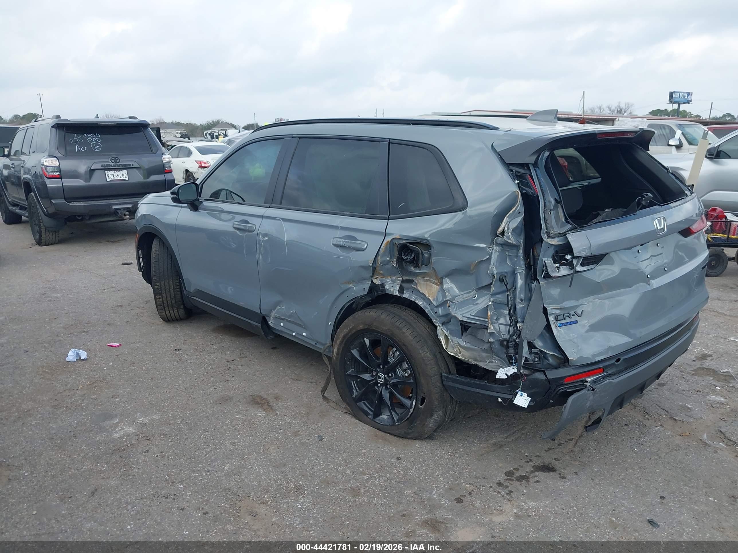 HONDA CR-V image 3
