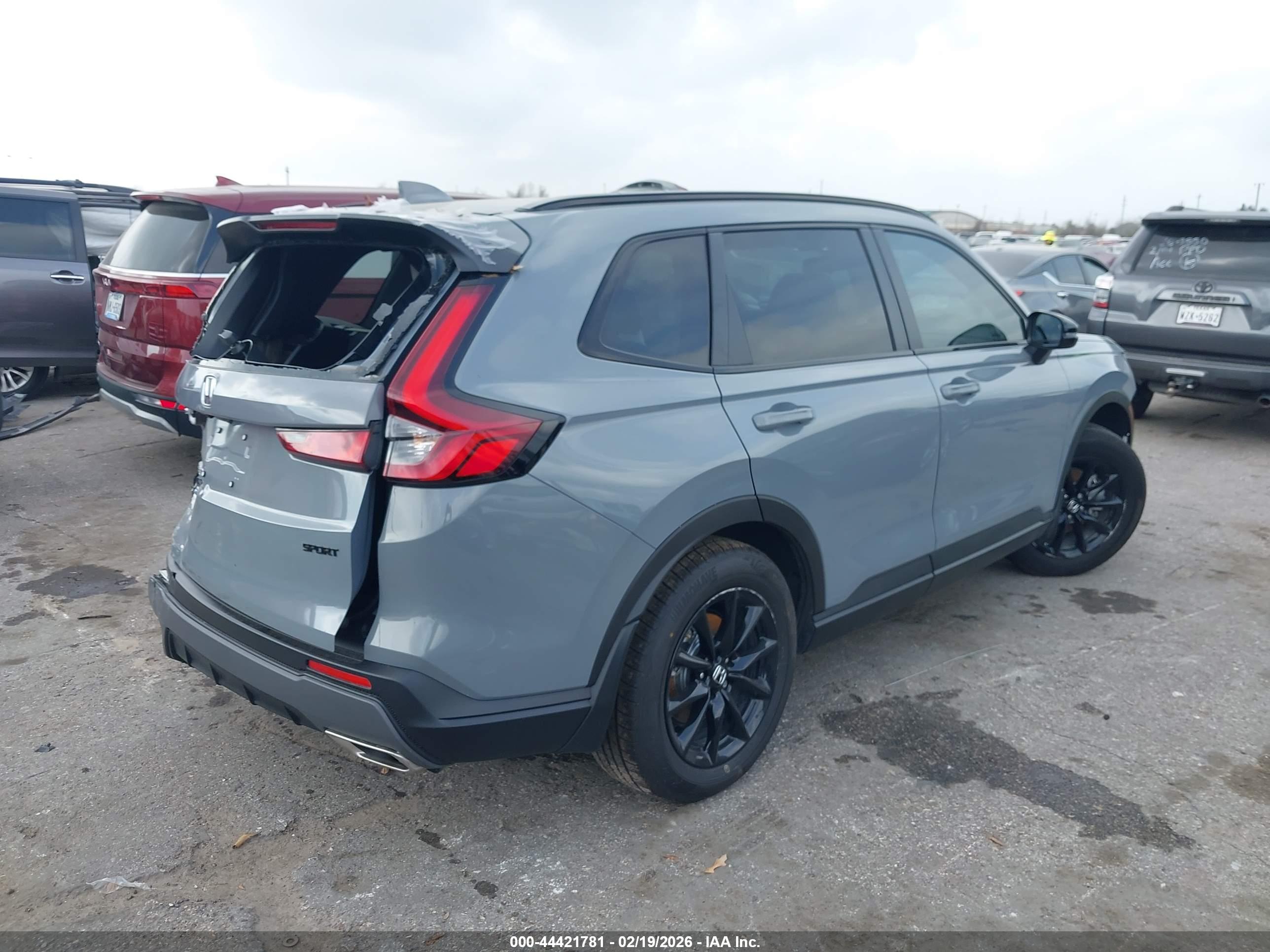 HONDA CR-V image 4