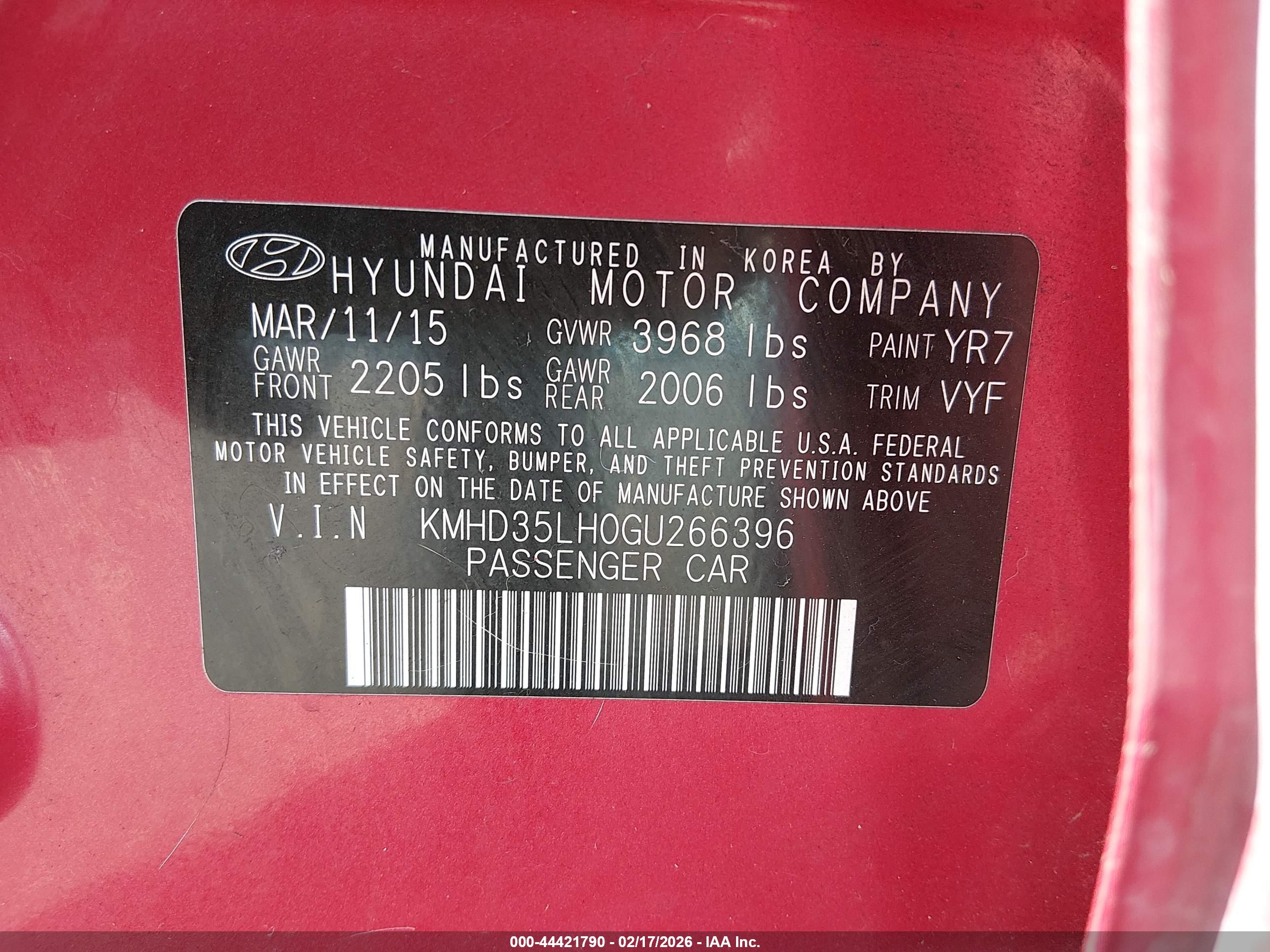 HYUNDAI ELANTRA image 9