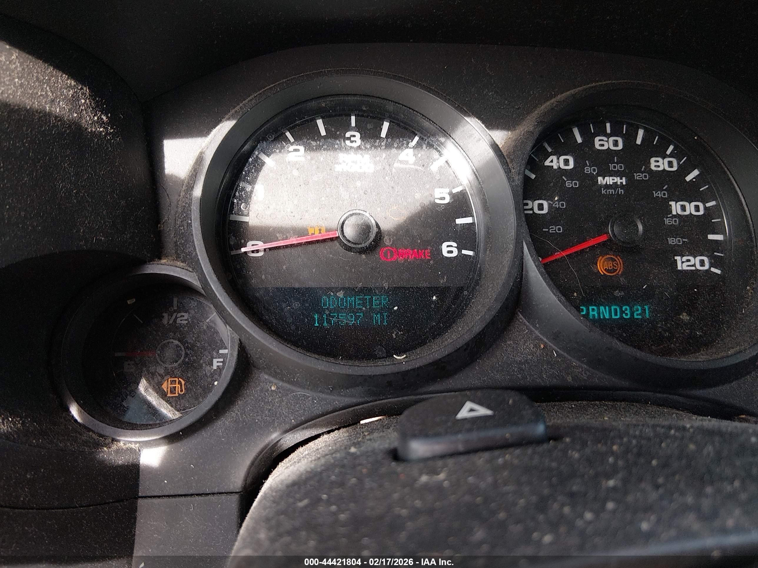 CHEVROLET SILVERADO image 7