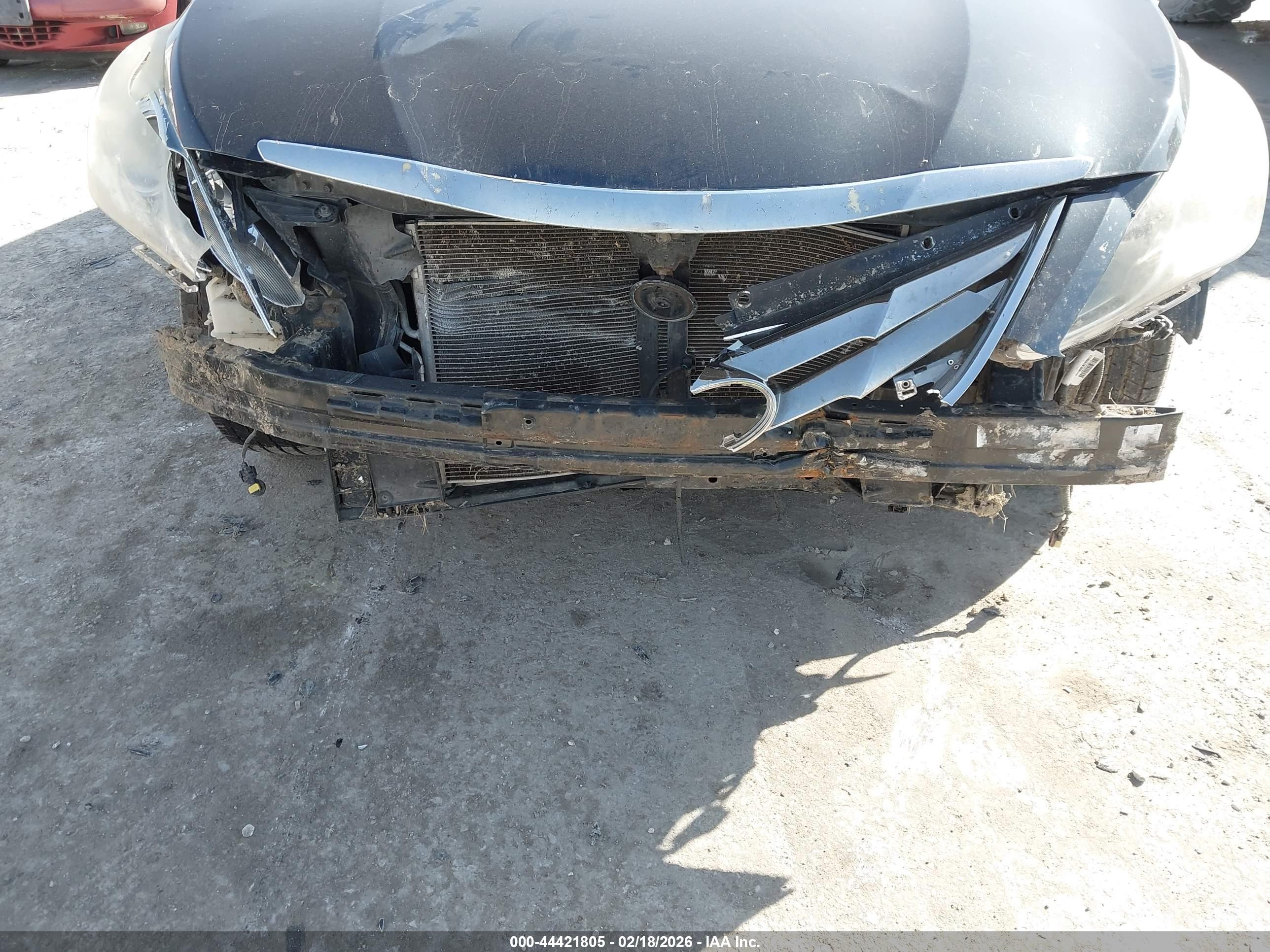 HYUNDAI SONATA image 6