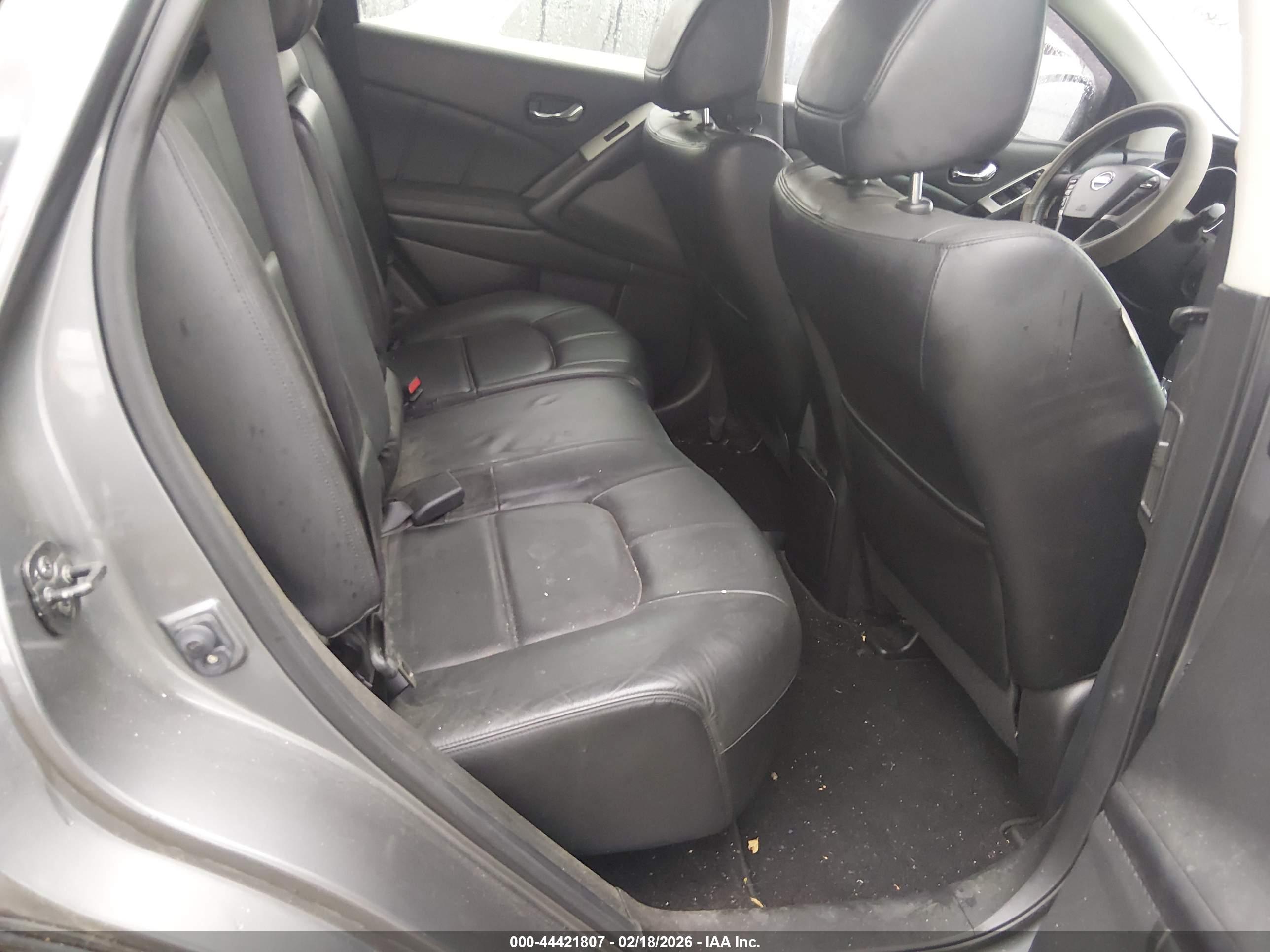 NISSAN MURANO image 8