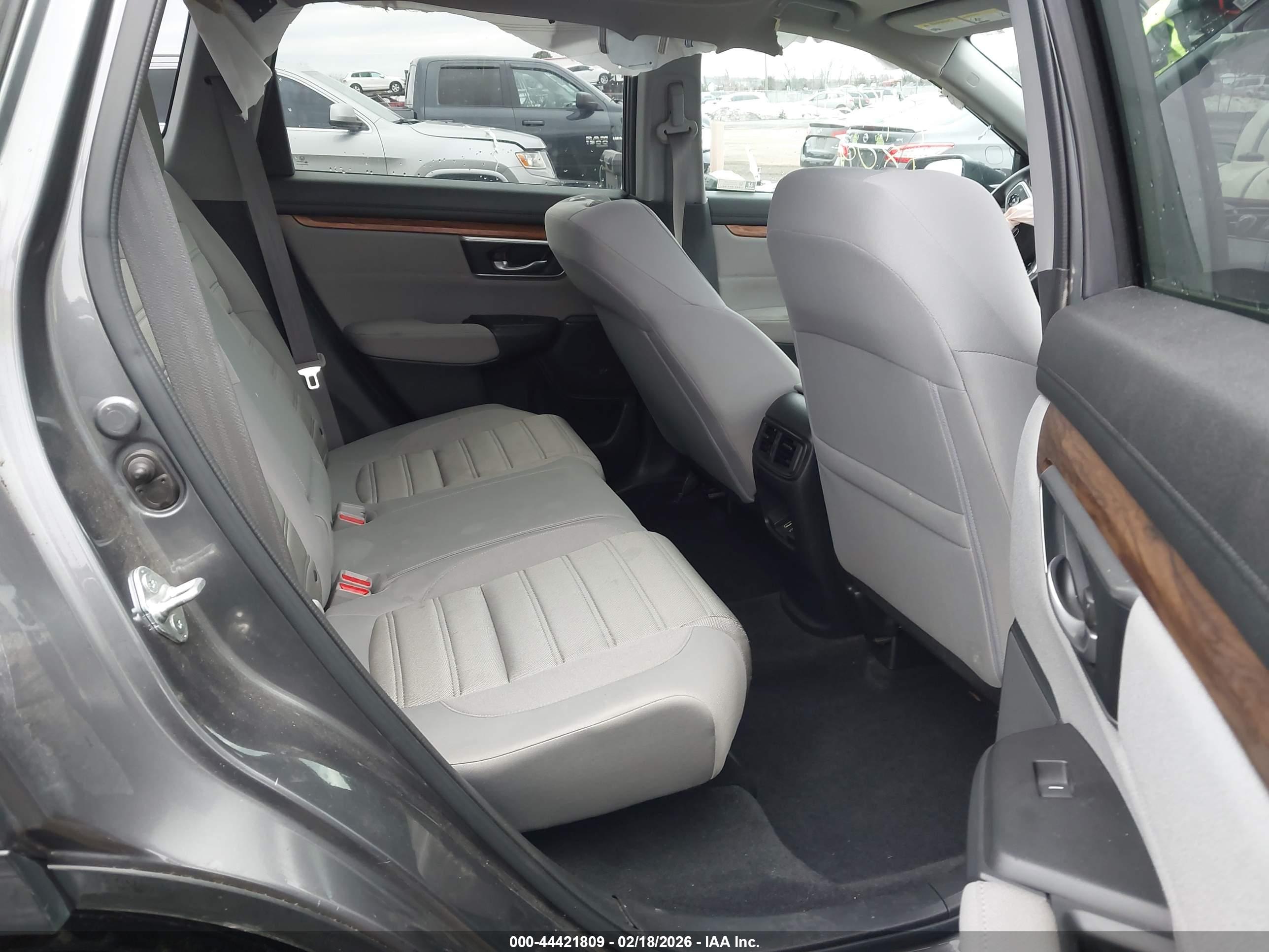 HONDA CR-V image 8