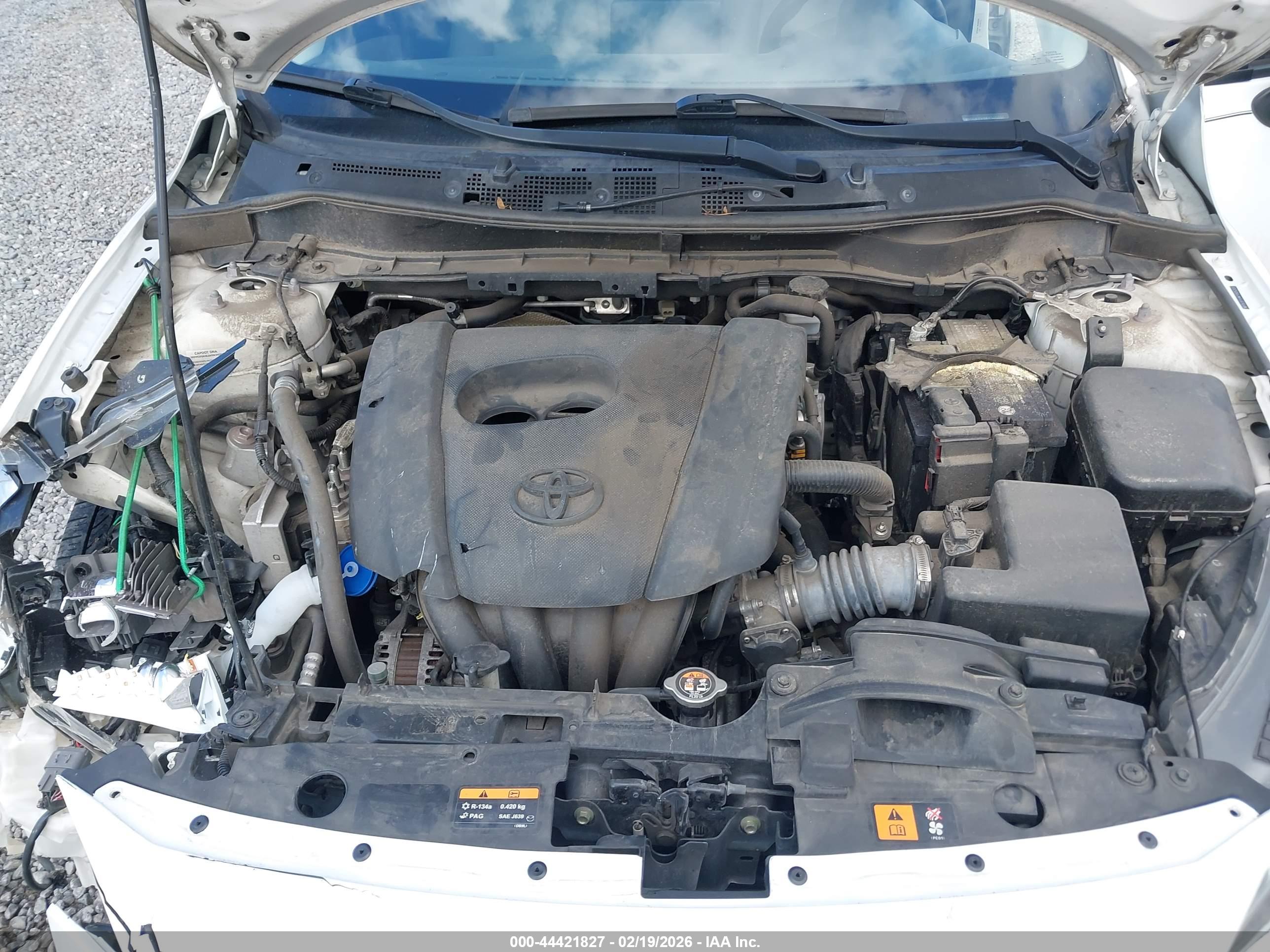 TOYOTA YARIS image 10