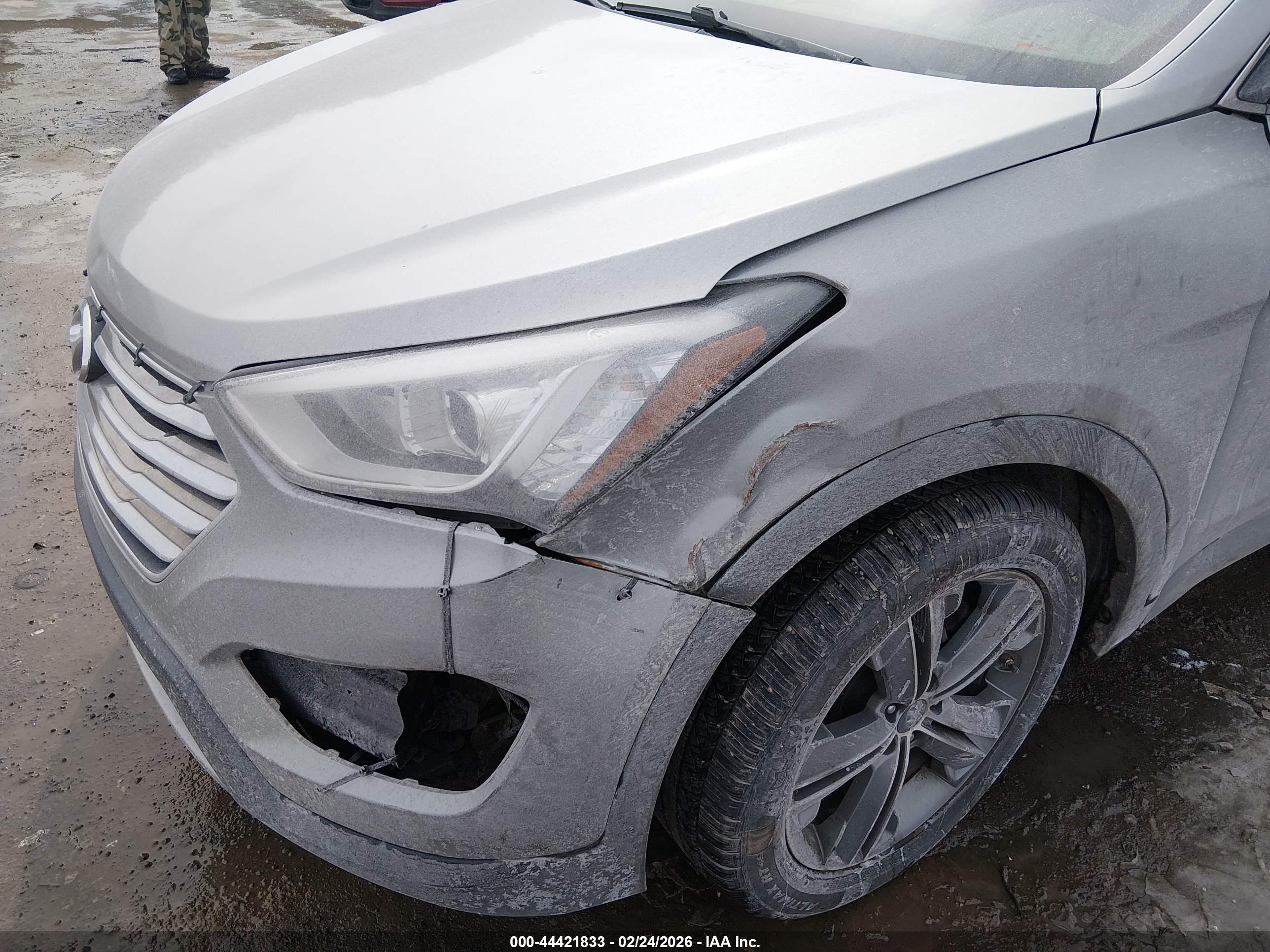 HYUNDAI SANTA image 6