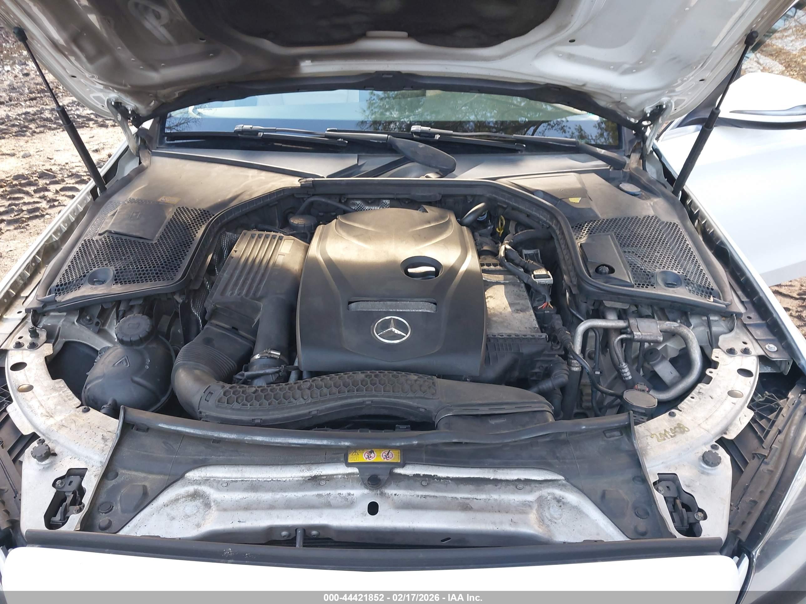MERCEDES-BENZ C image 10