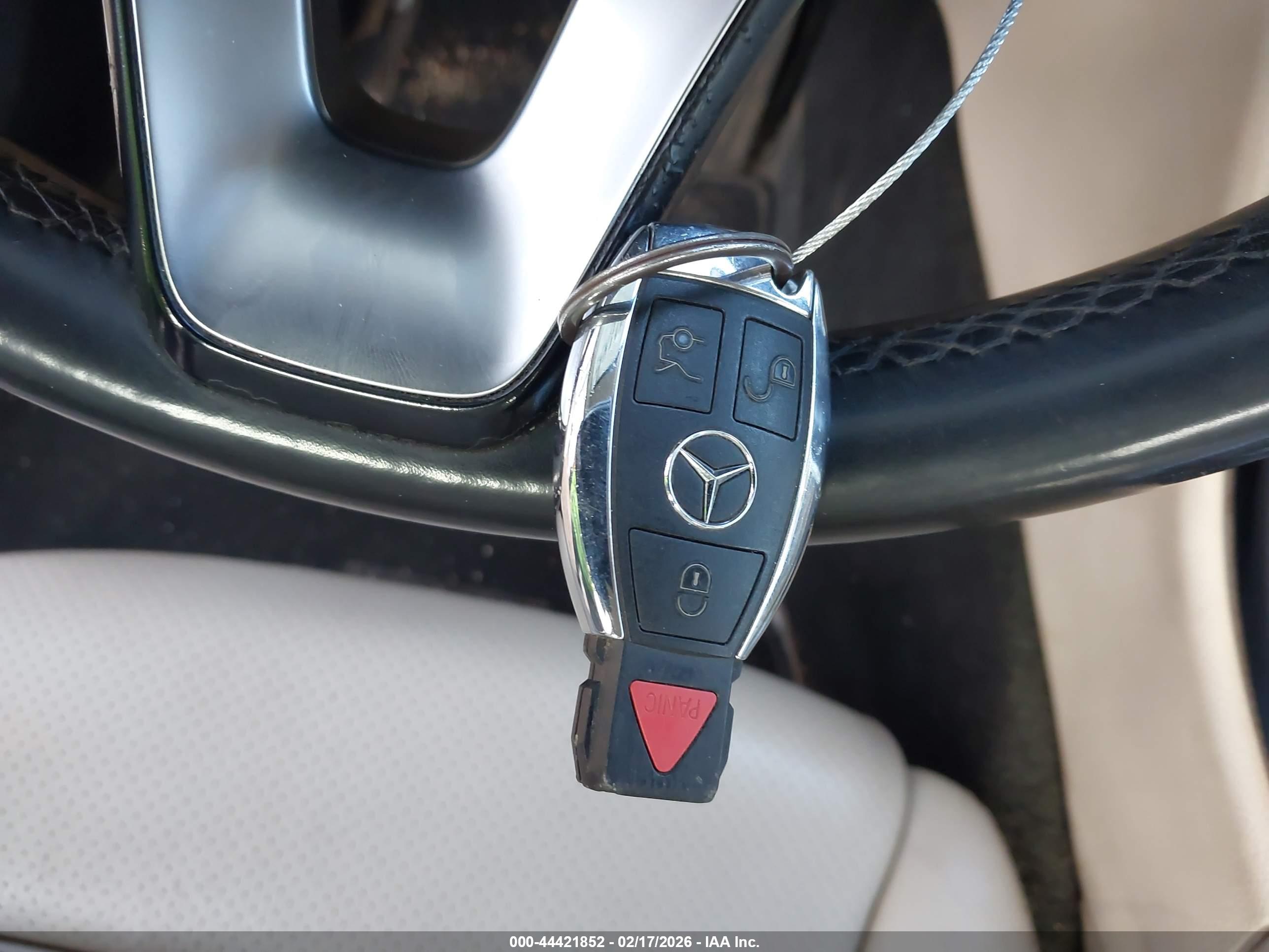 MERCEDES-BENZ C image 11