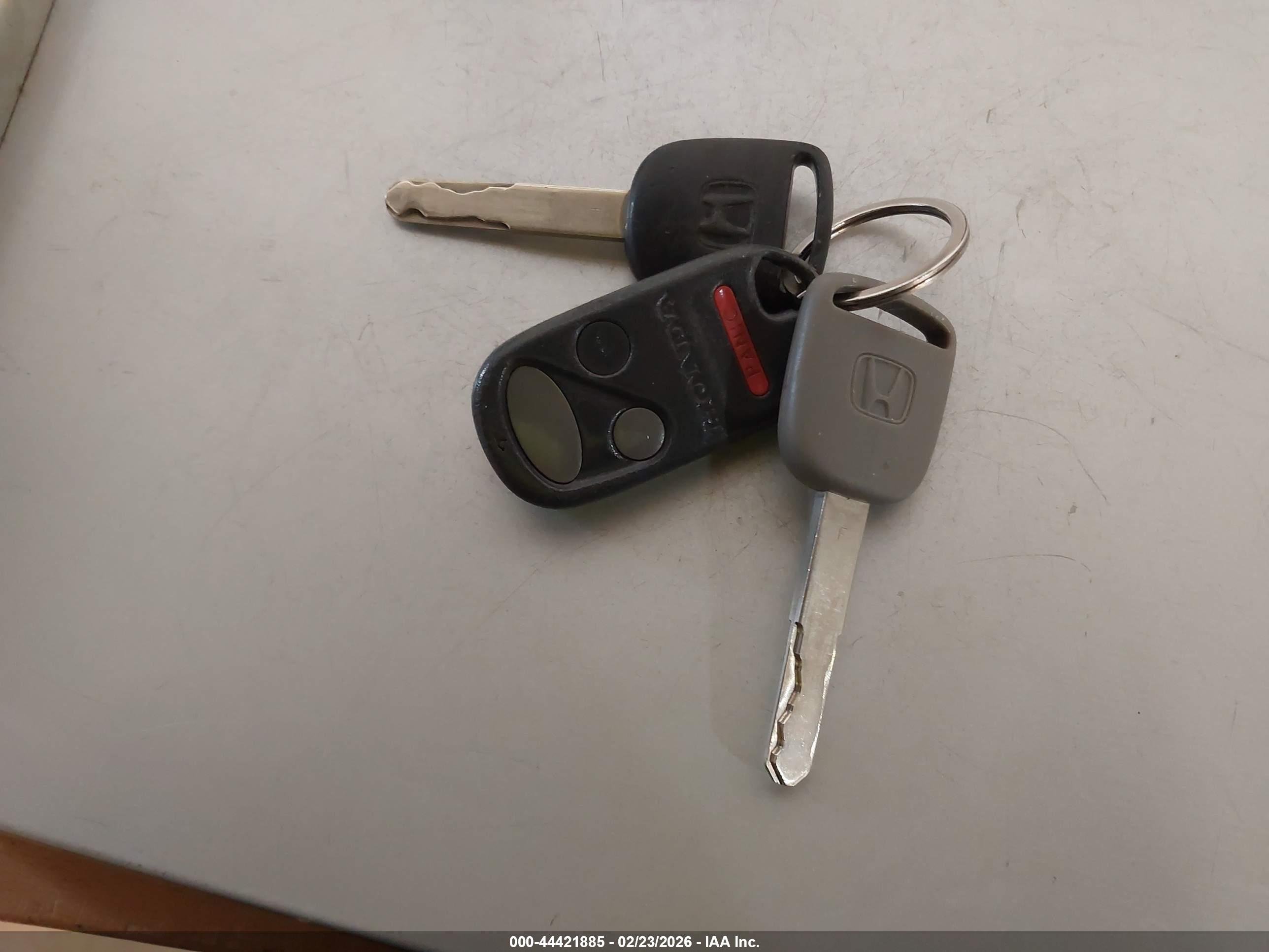 HONDA CR-V image 11