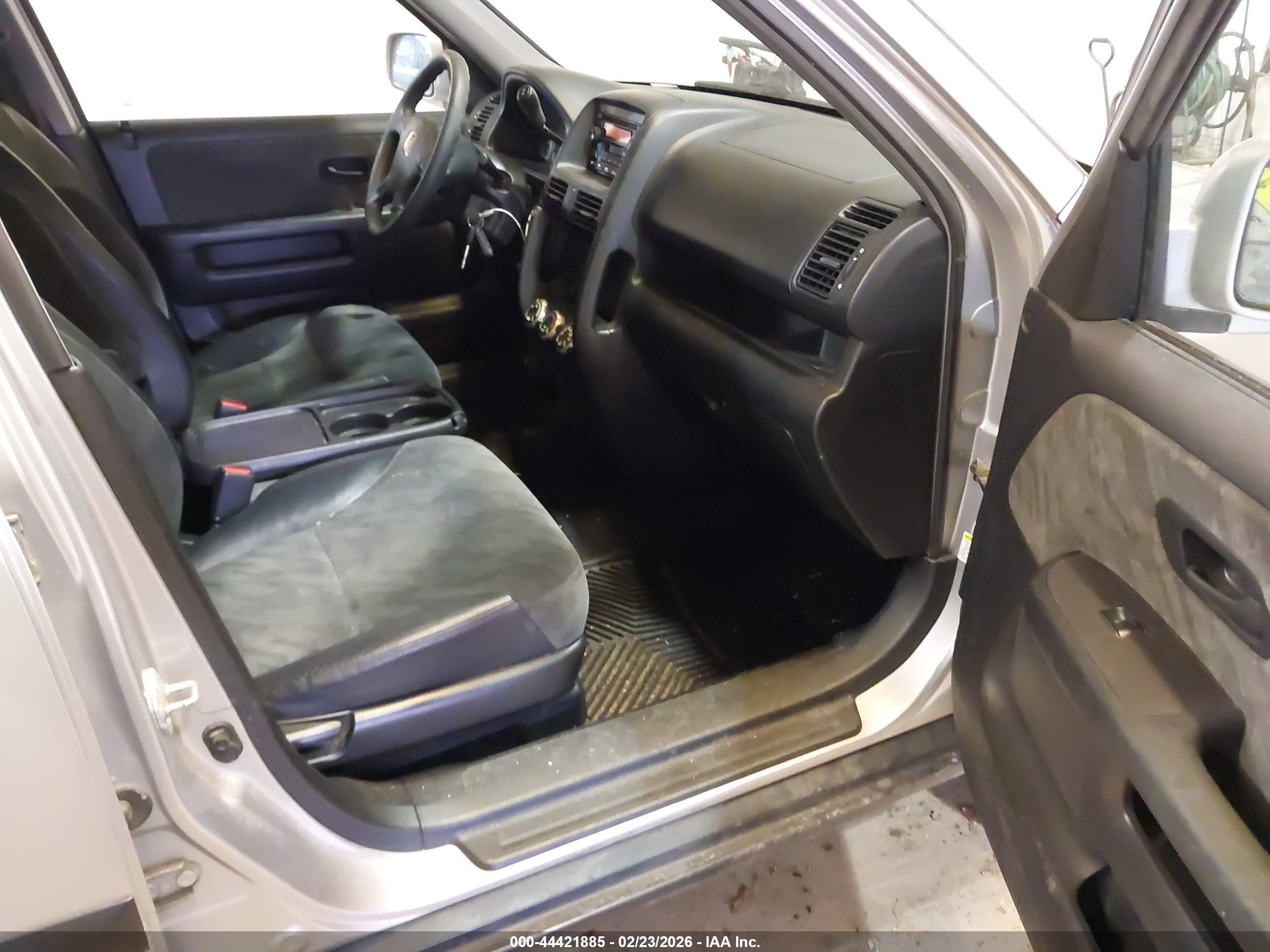 HONDA CR-V image 5