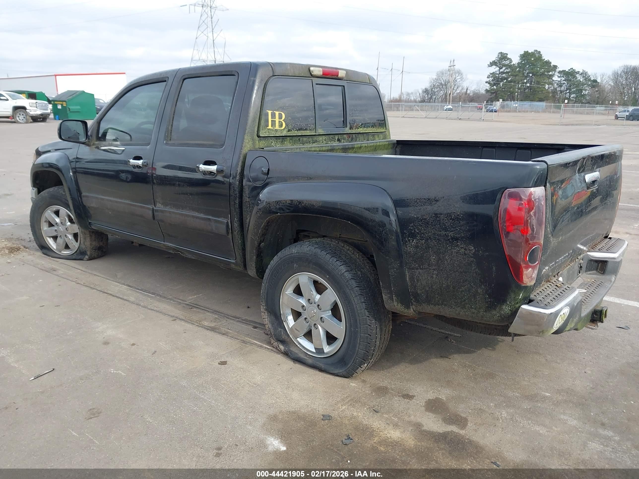CHEVROLET COLORADO image 3