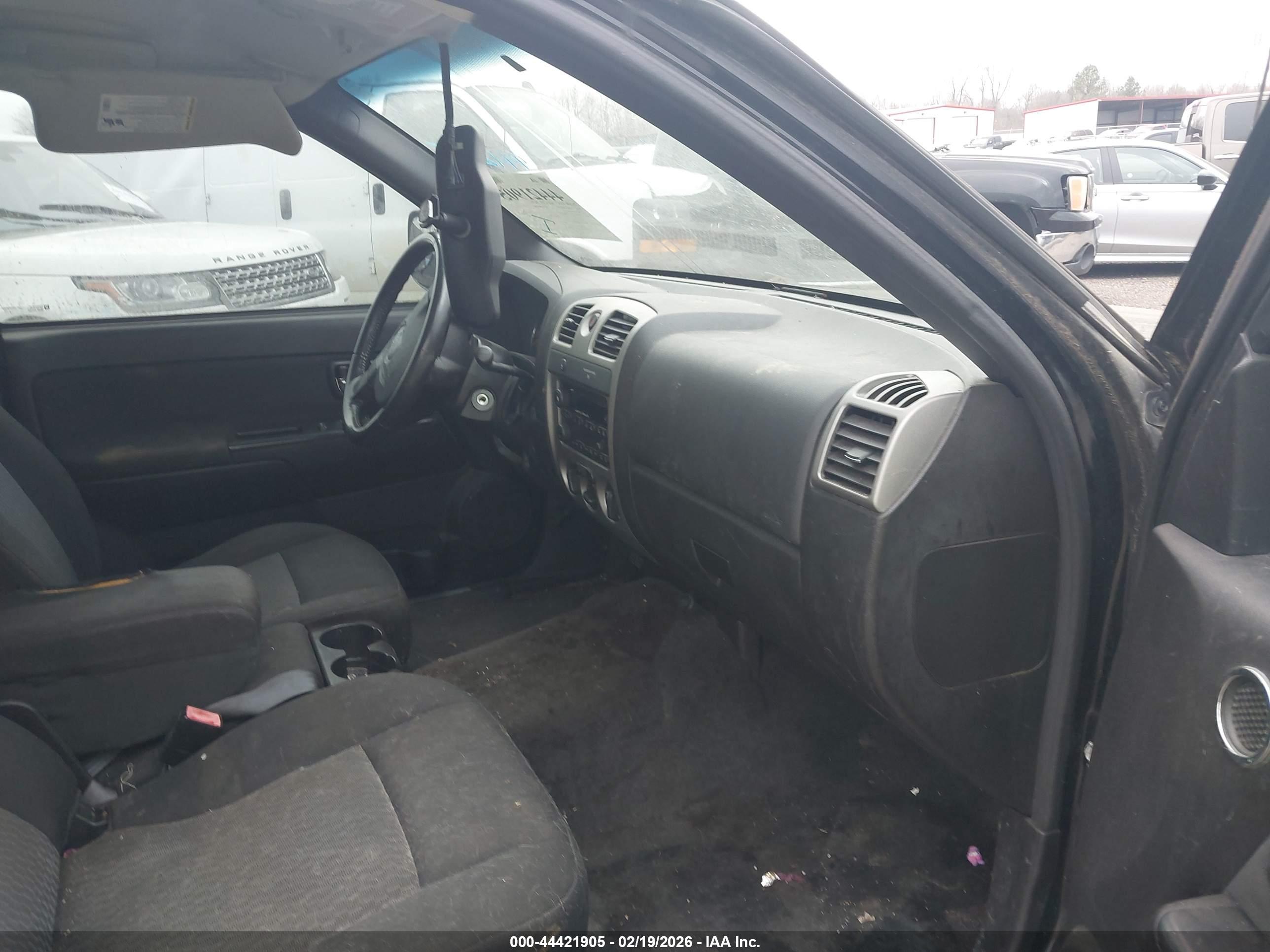 CHEVROLET COLORADO image 5