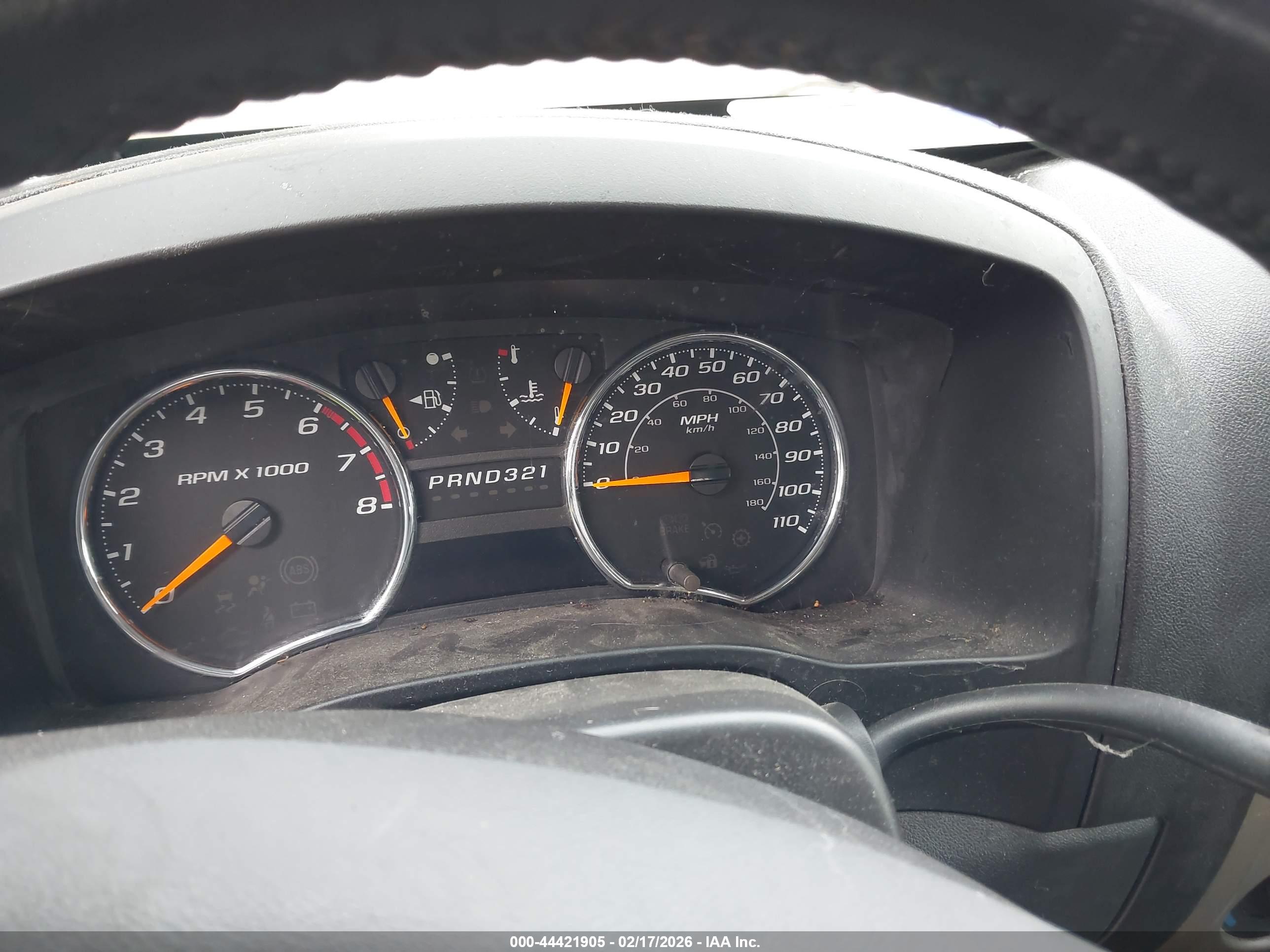 CHEVROLET COLORADO image 7