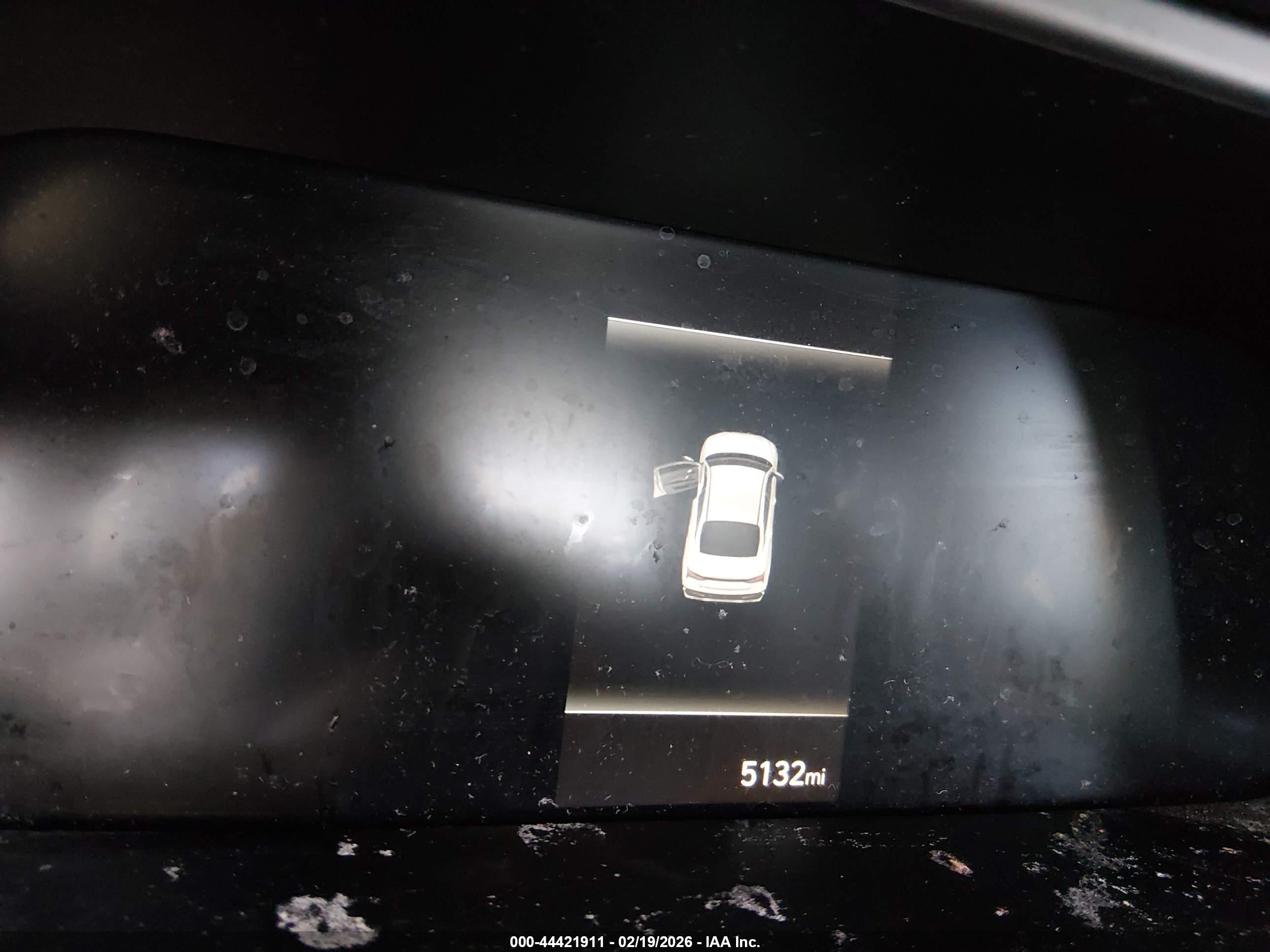 HYUNDAI ELANTRA image 7