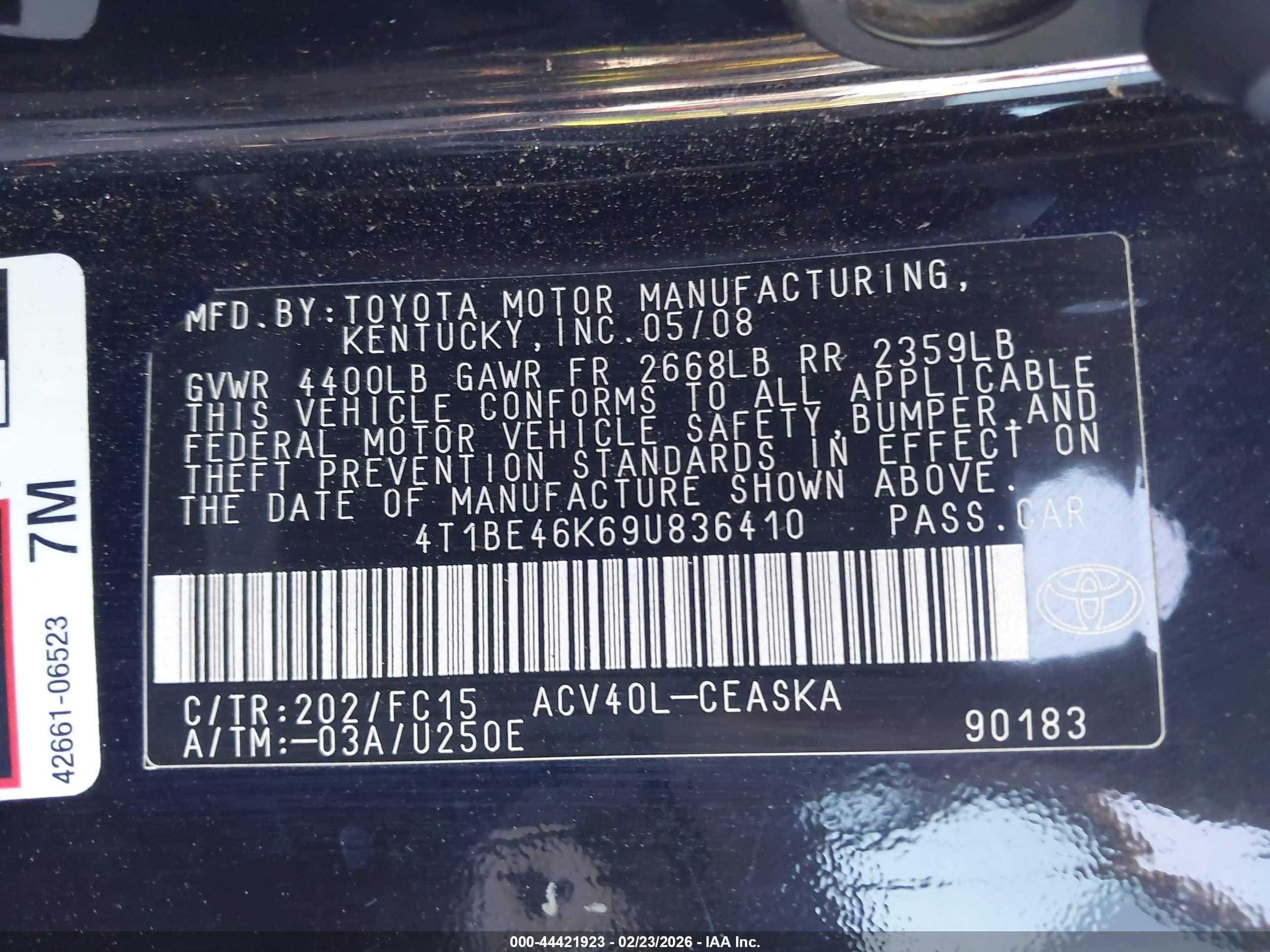 TOYOTA CAMRY image 9