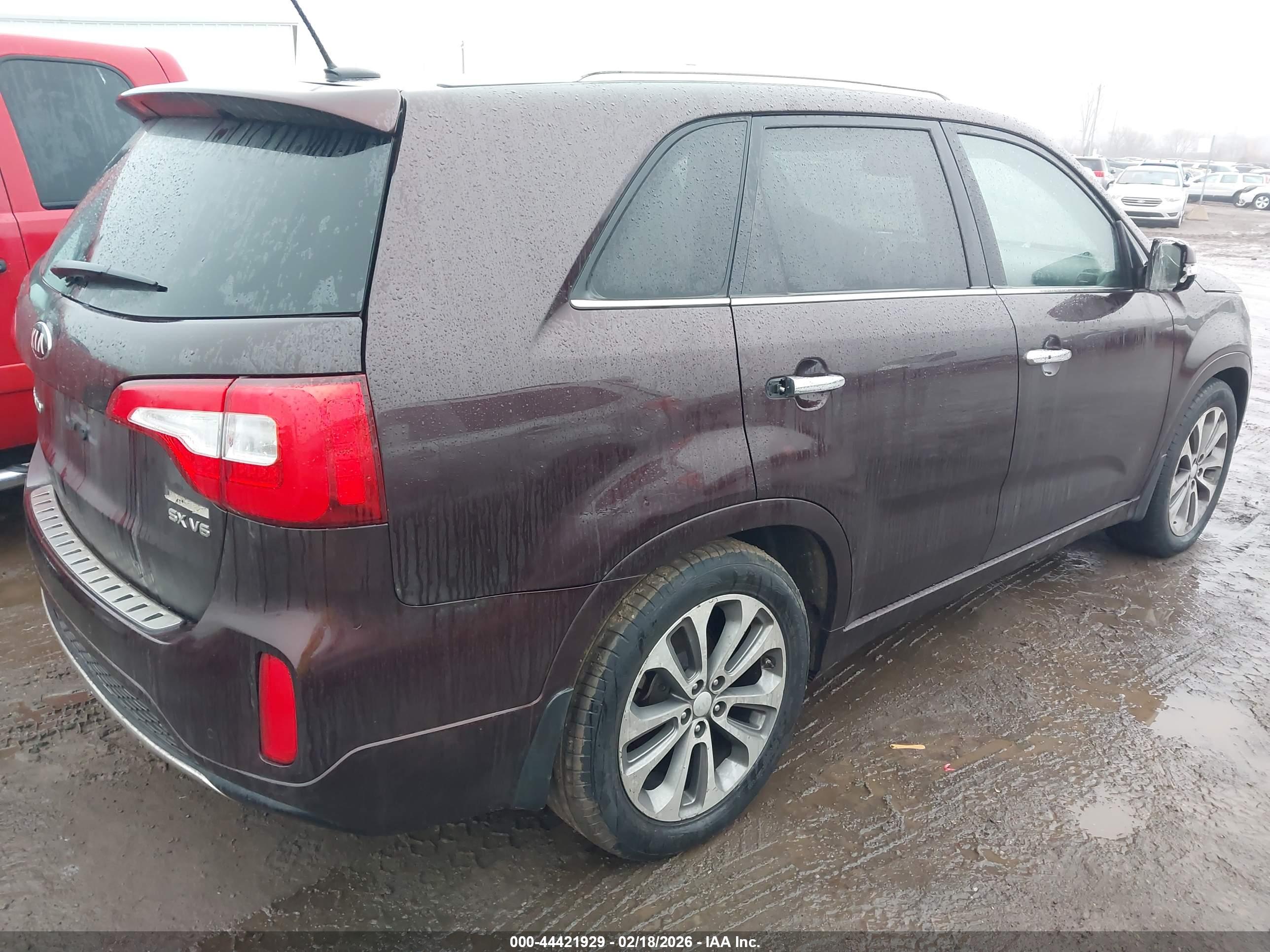 KIA SORENTO image 4