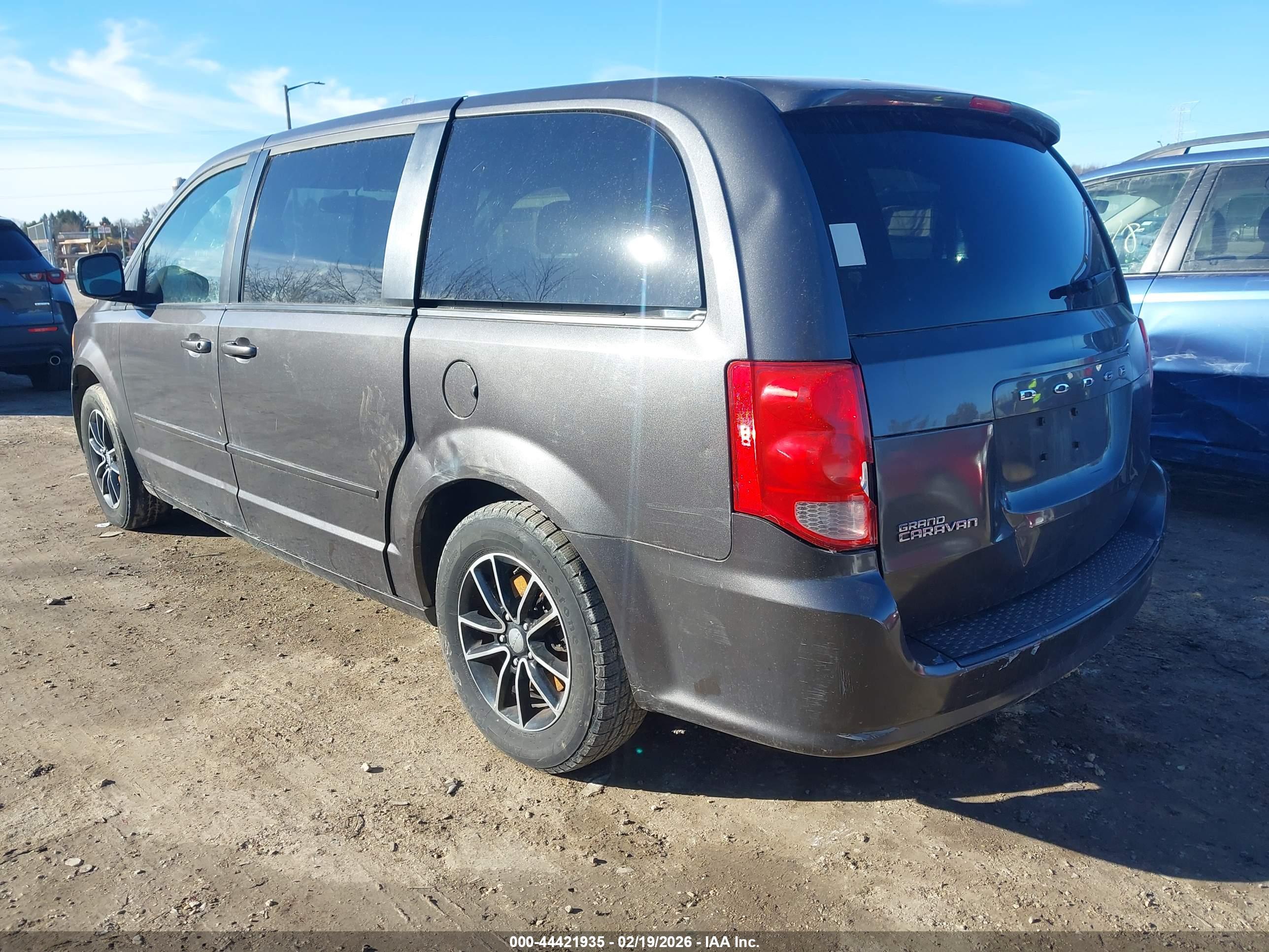 DODGE GRAND image 3