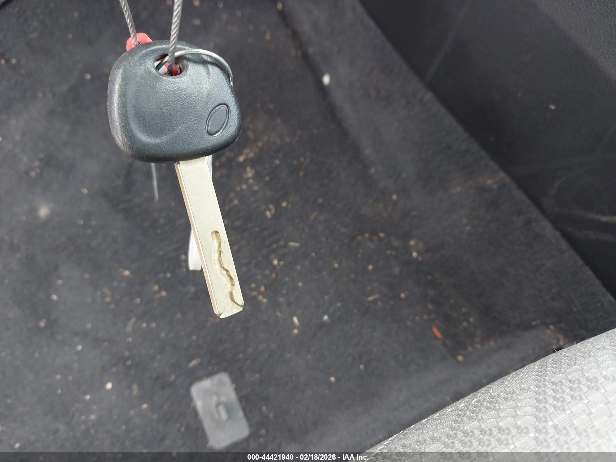 KIA RIO image 11