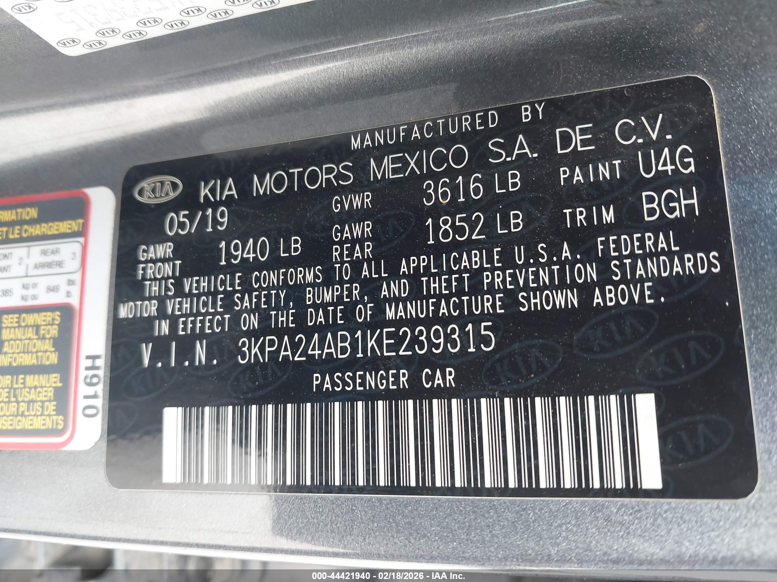 KIA RIO image 9
