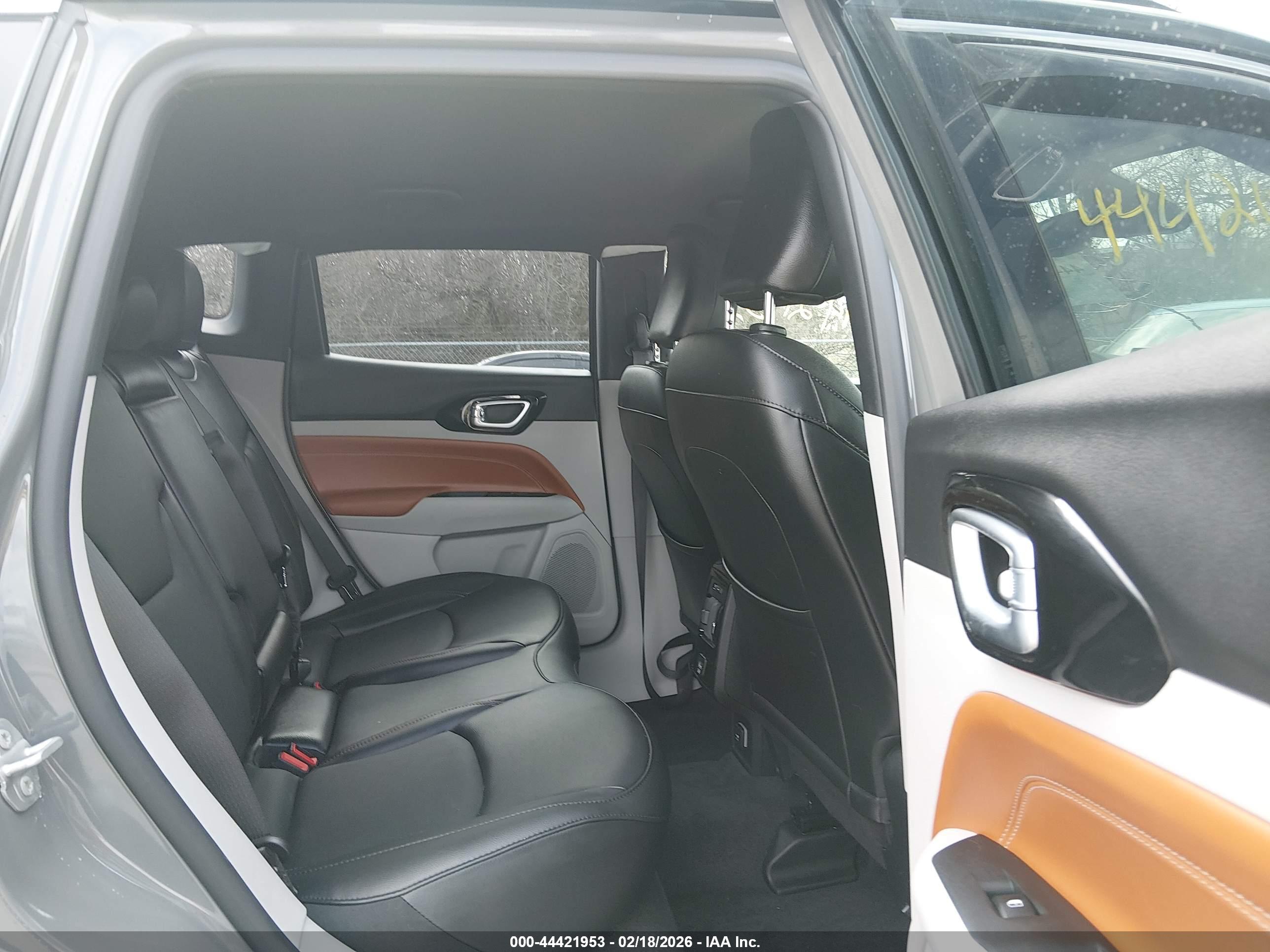 JEEP COMPASS image 8